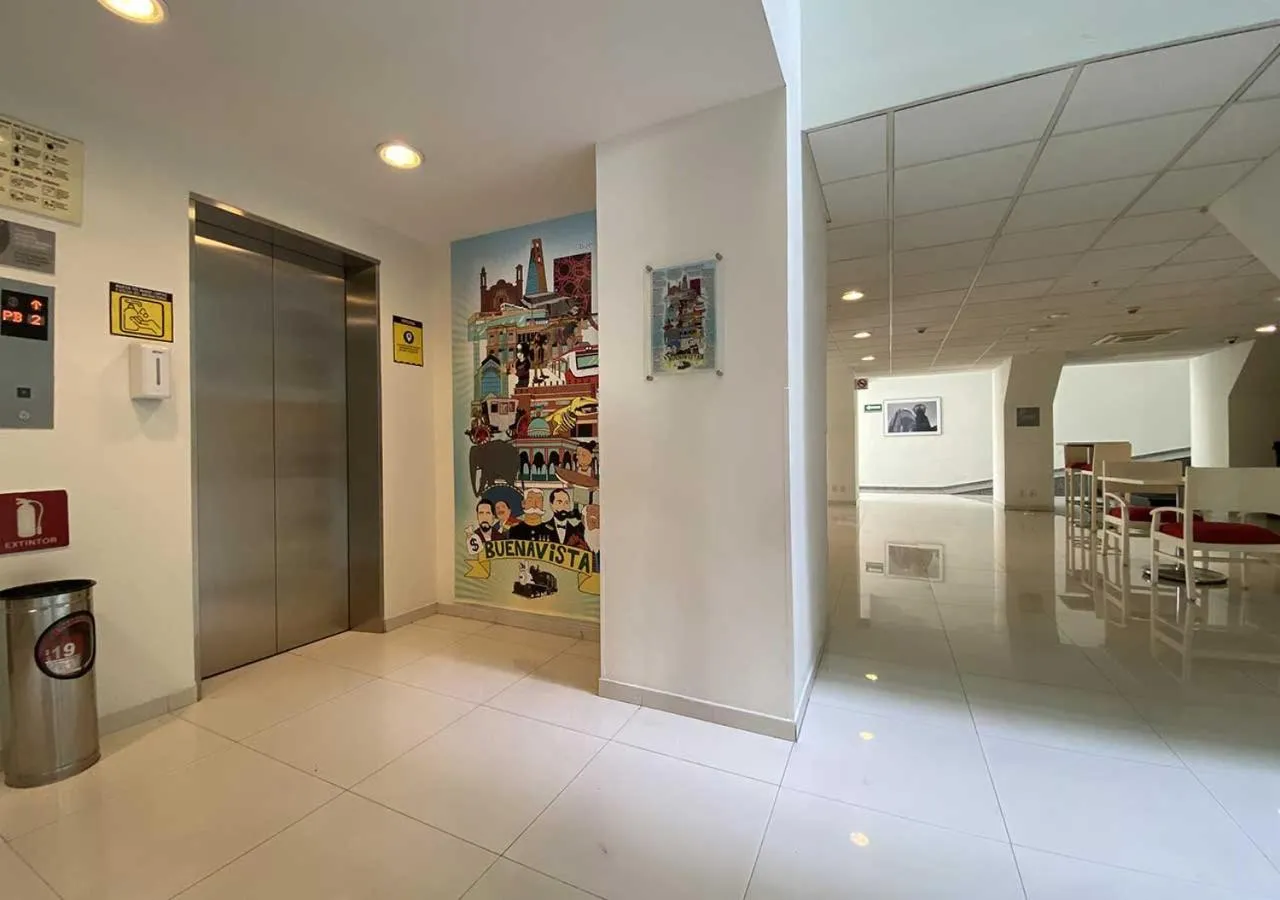 elevator in Hotel MX forum buenavista