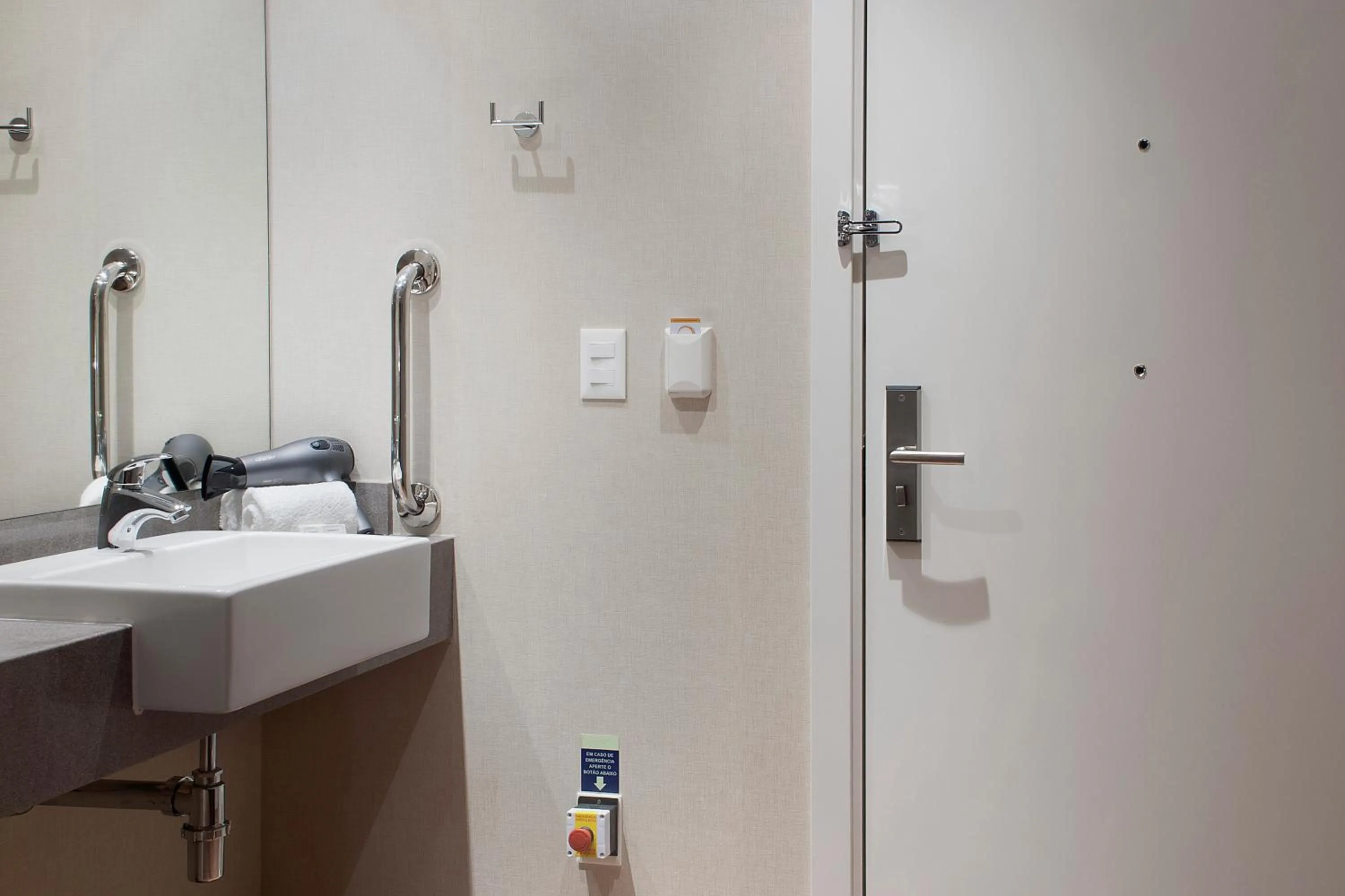 Bathroom in Exclusive Gramado Hotel & Spa by Gramado Parks