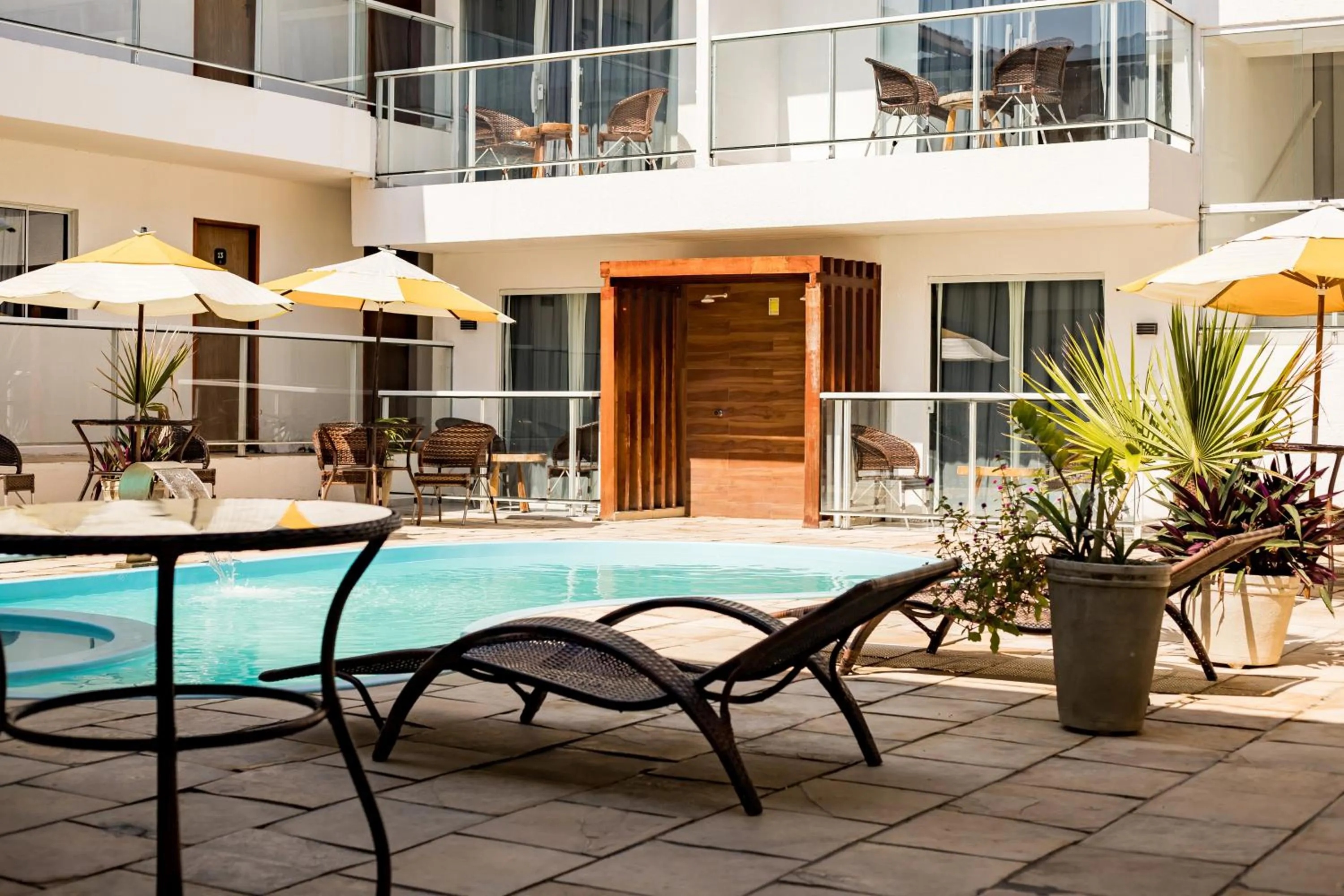 Swimming pool in Vila de Maré Hotel