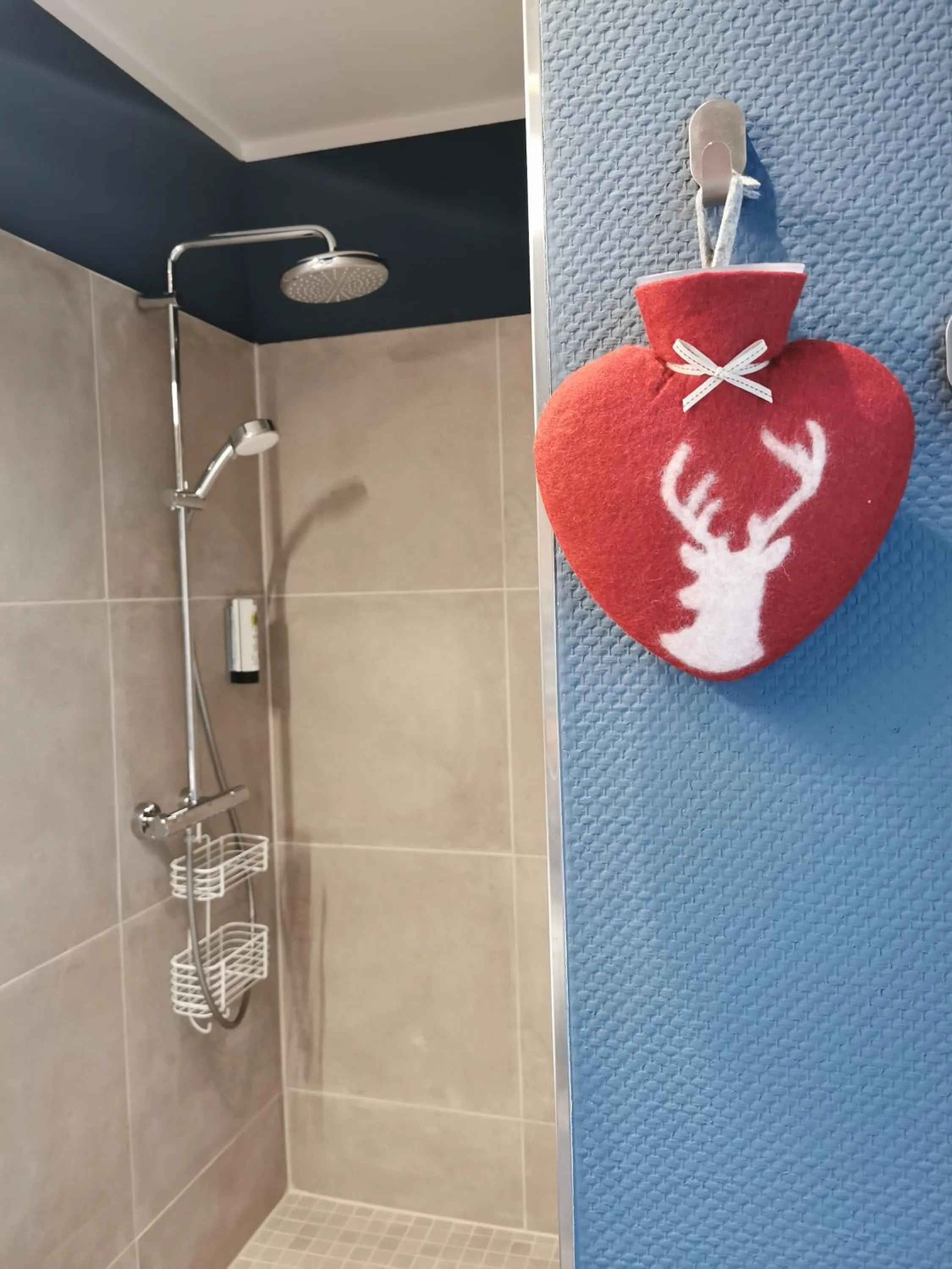 Bathroom in Hotel am Kurpark