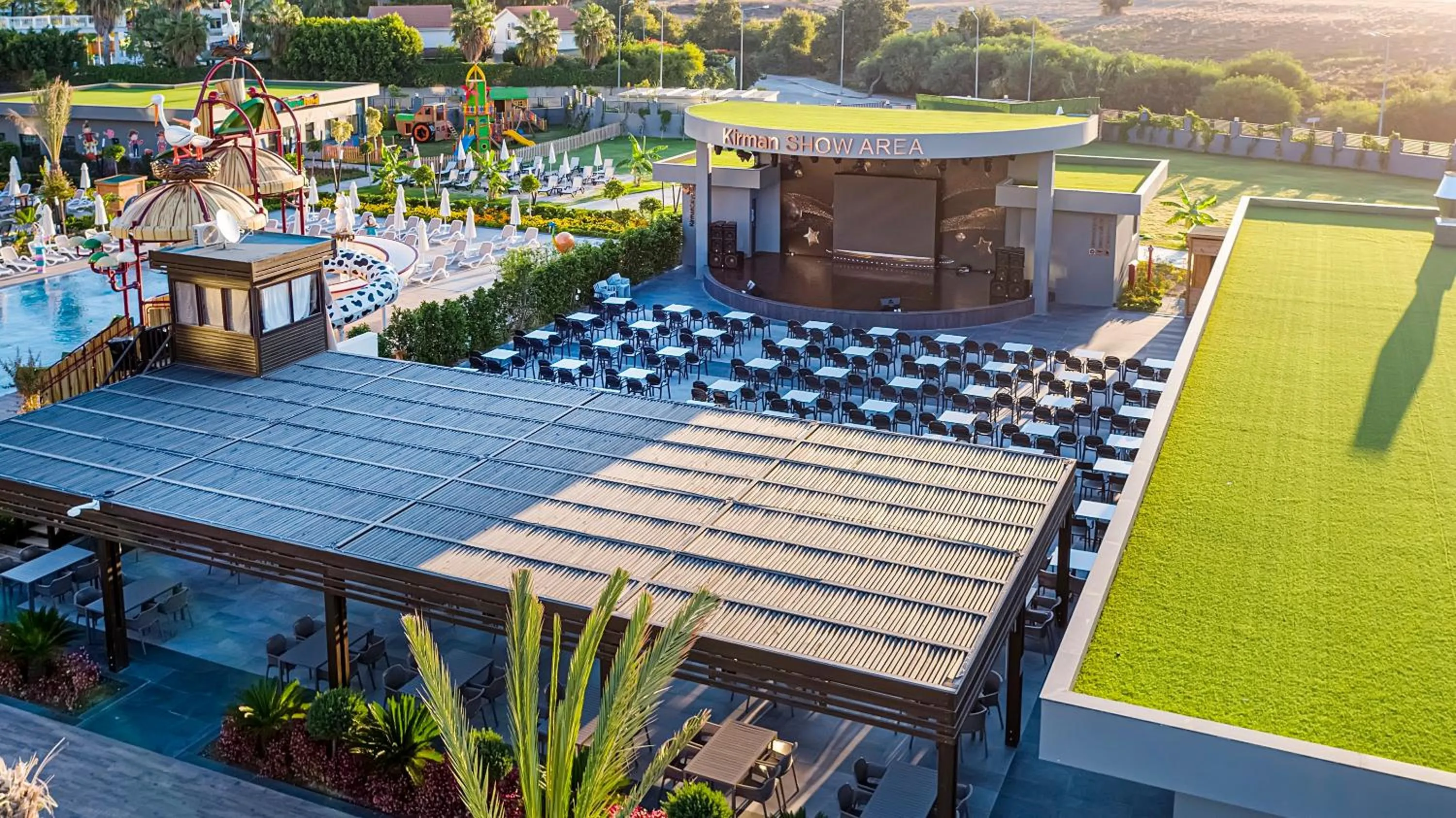 Patio in Calyptus Kirman Premium - Ultra All Inclusive