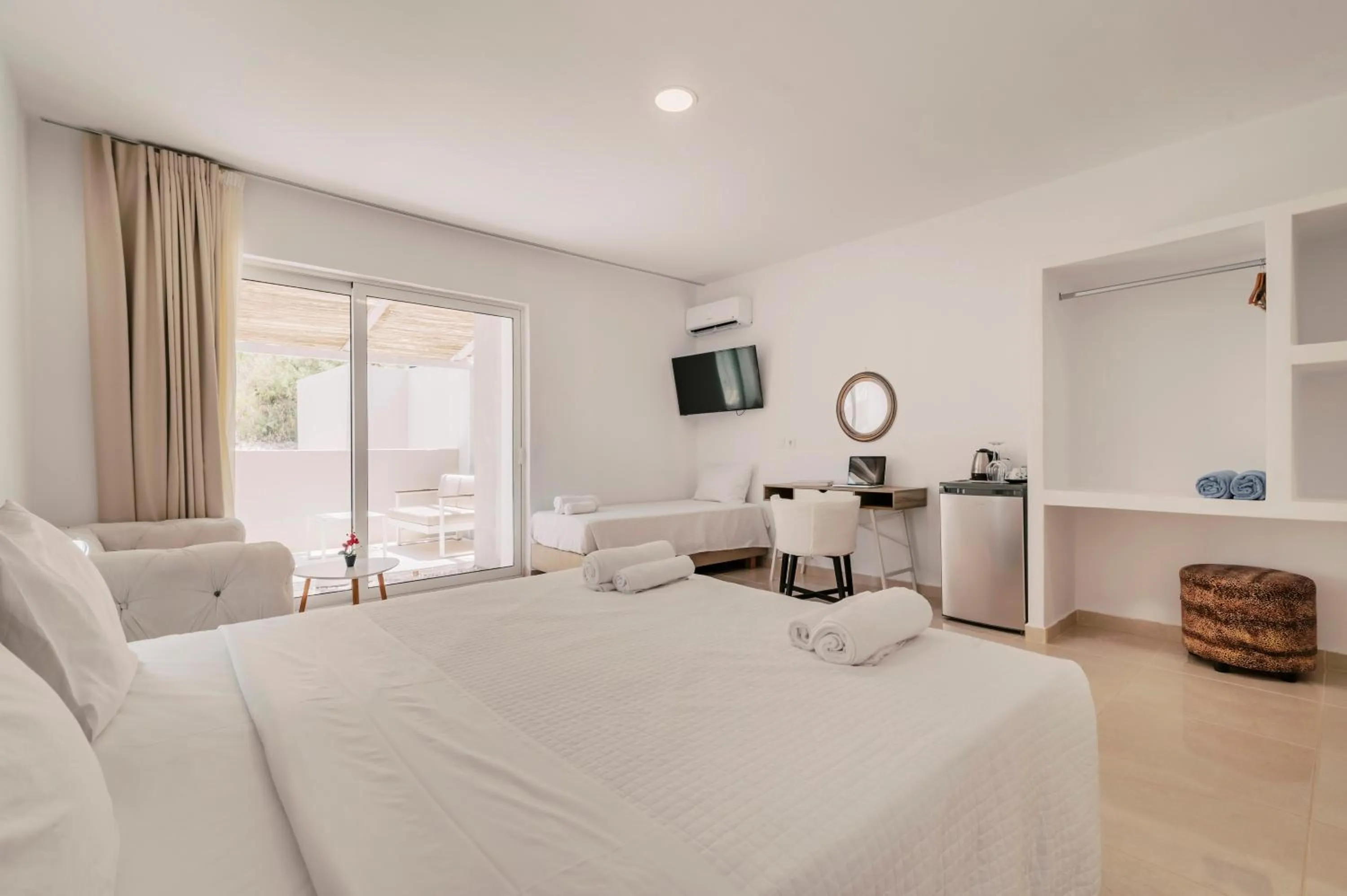 Bed in Bamboo Suites Hotel - Adults Only