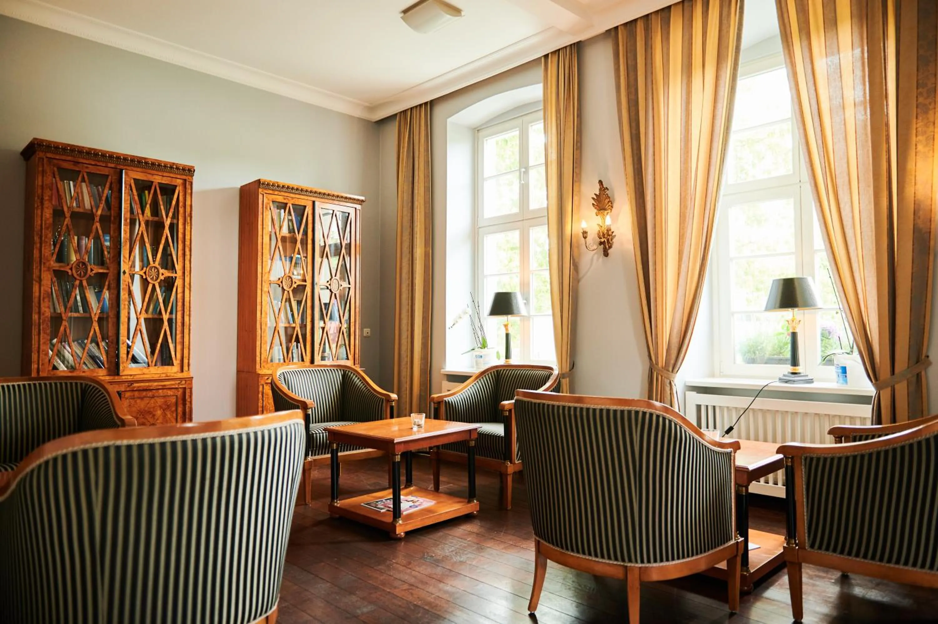 Library in Hotel Prinzenpalais Bad Doberan