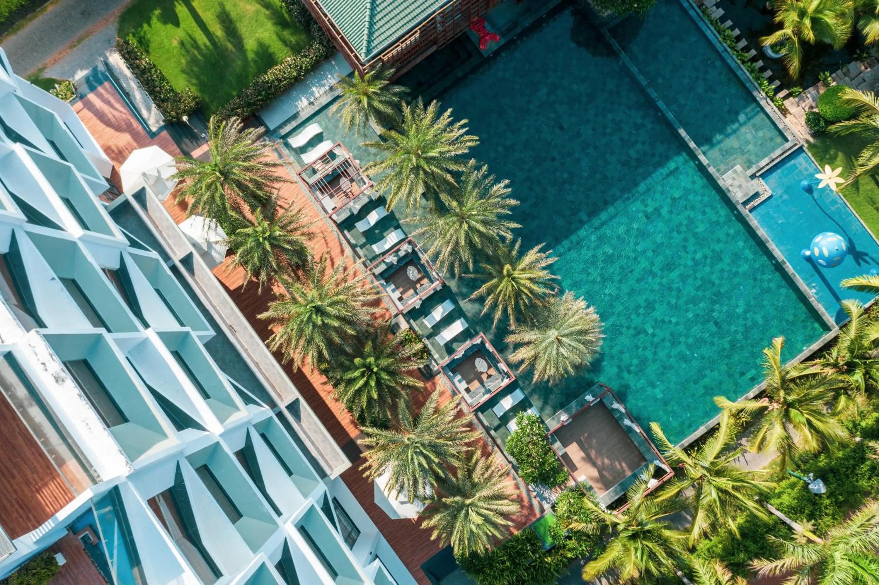 Swimming pool in Le Palmier Ho Tram Resort - Beachfront with Private Beach