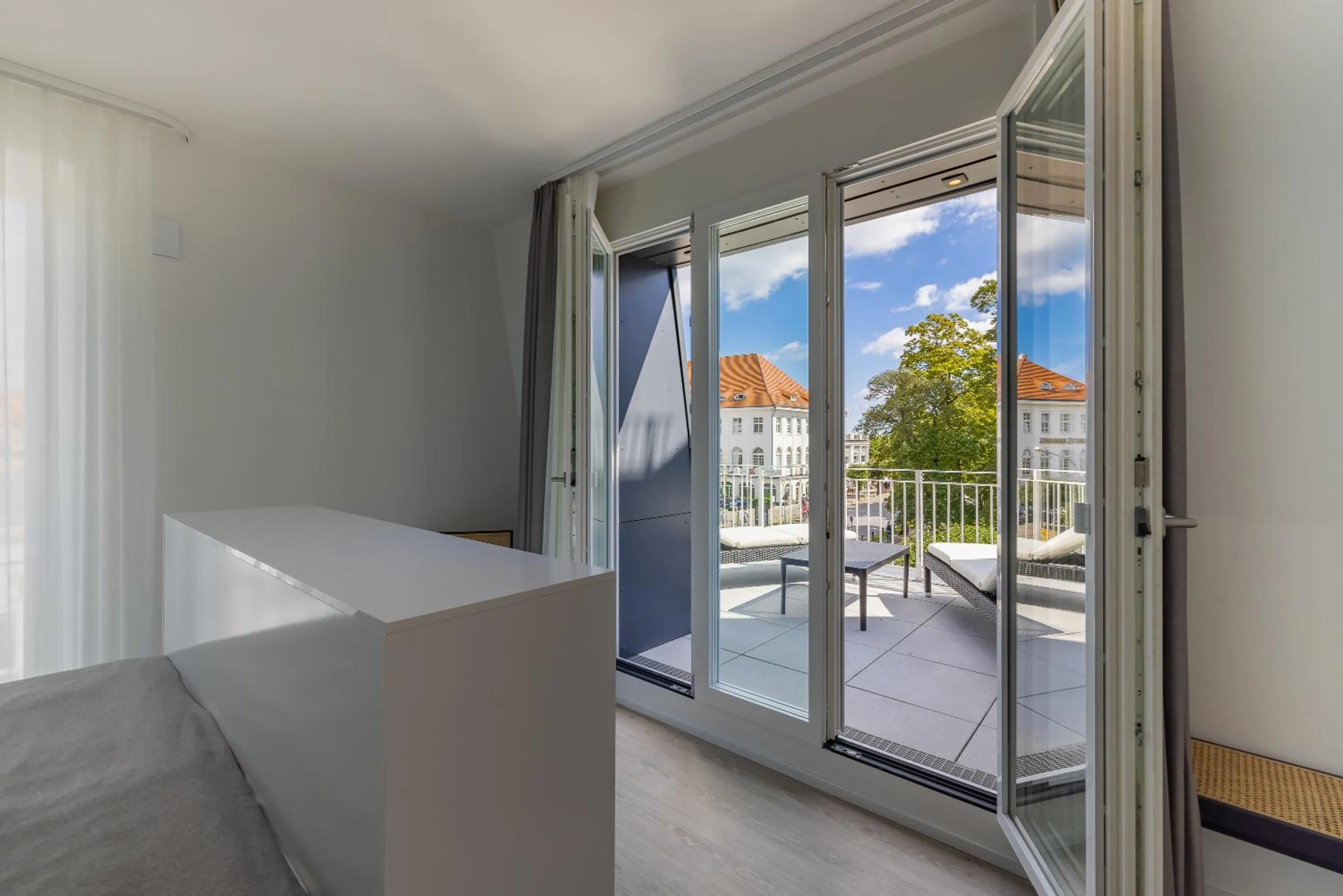 View (from property/room), Bed in ATLANTIC Grand Hotel Travemünde