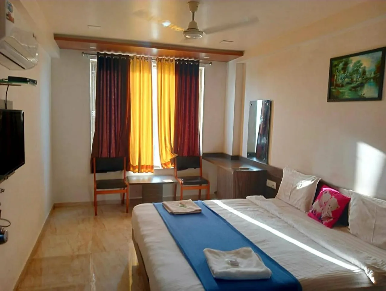 Bed in Hotel Gir Scintilla