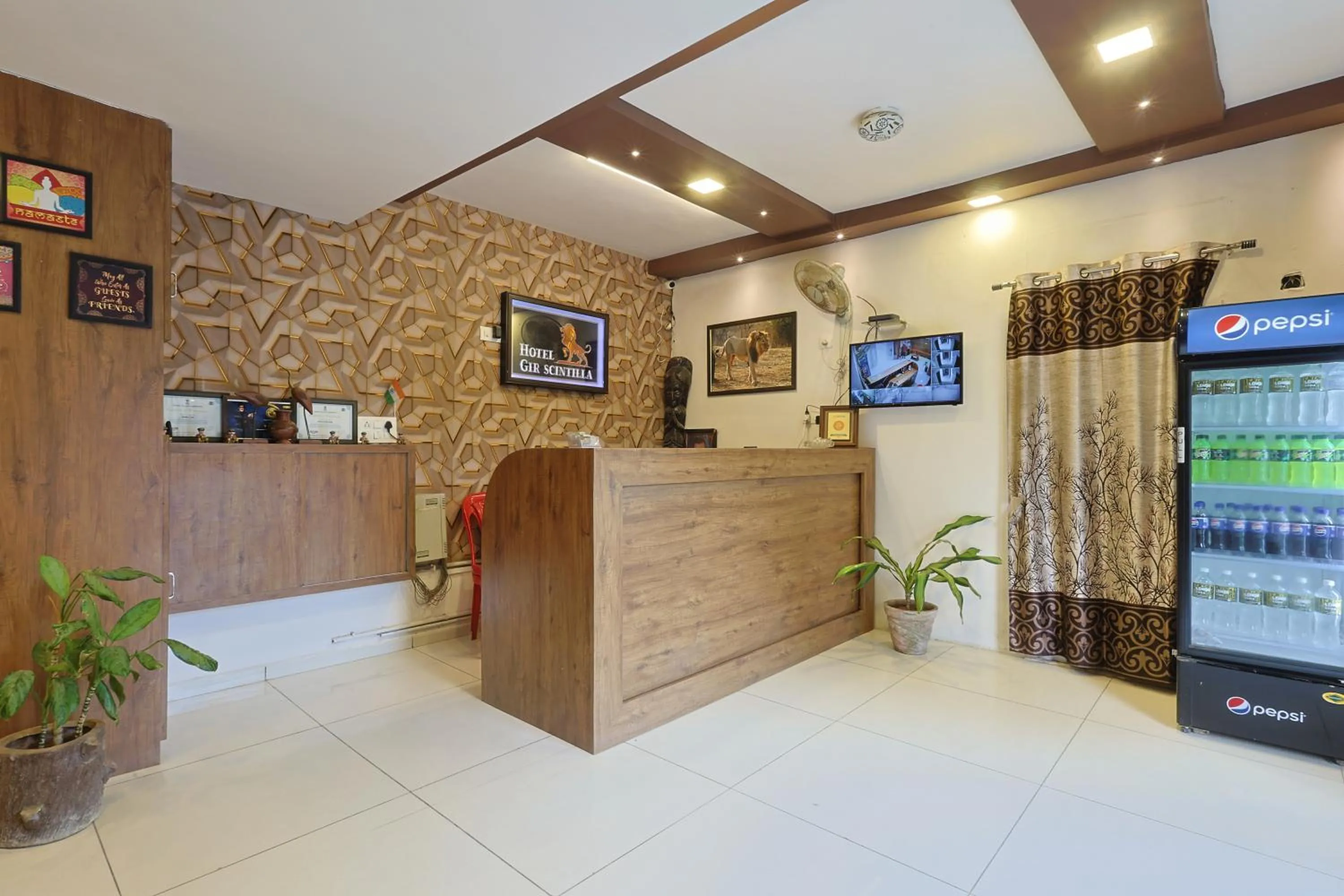 Lobby or reception in Hotel Gir Scintilla