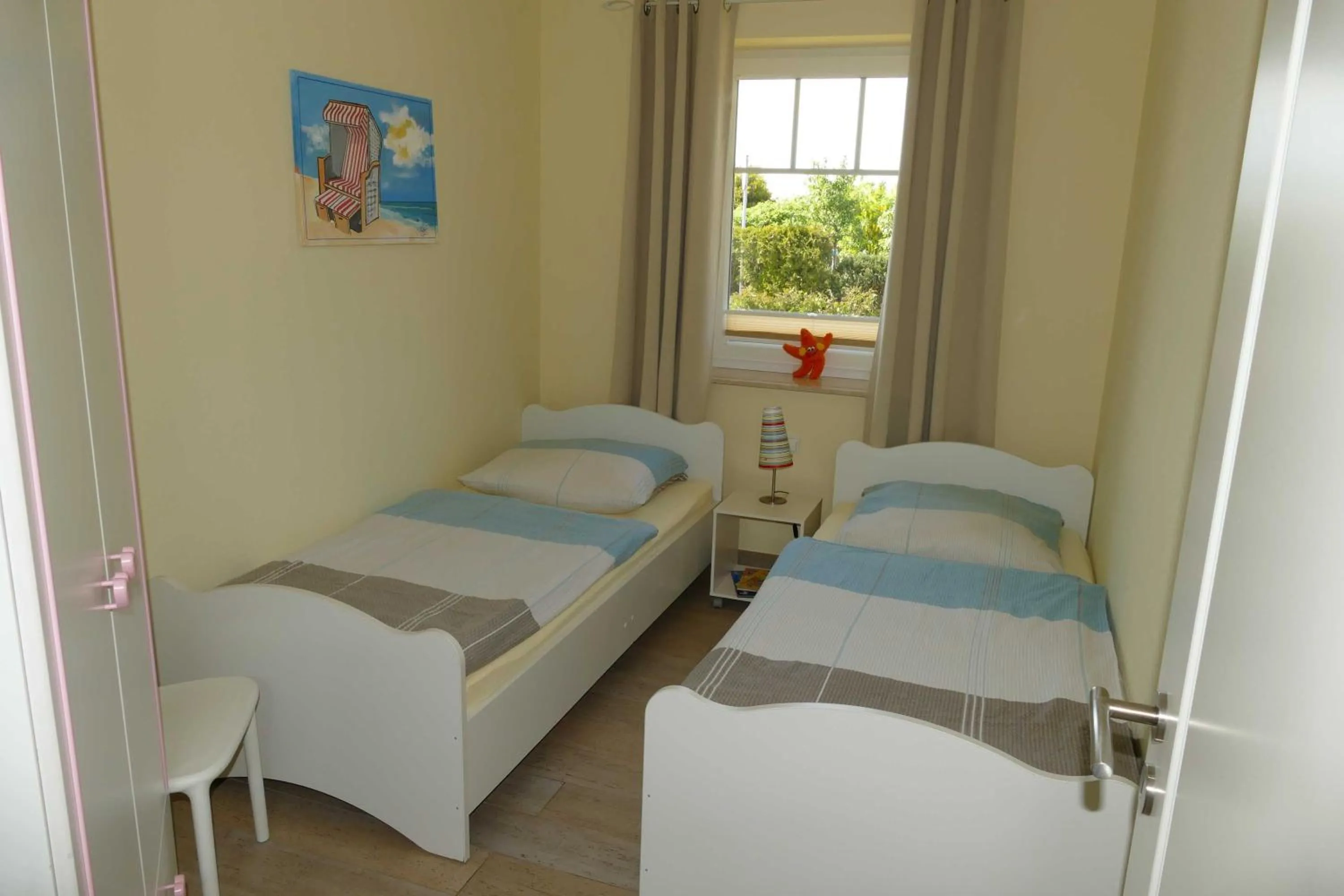 Bed in Haus am Deich Feriendomizil mit Terrasse