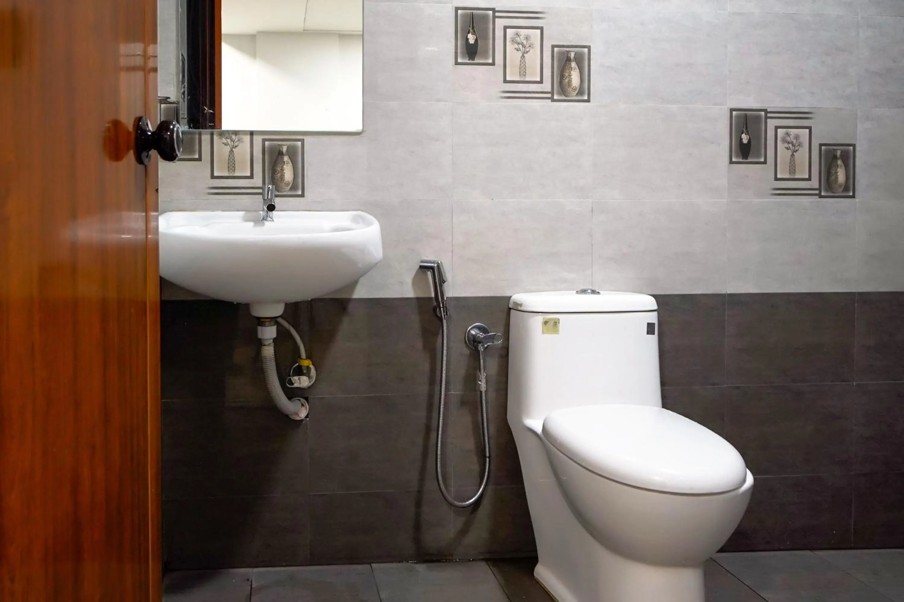 Bathroom in The Reach Hotel