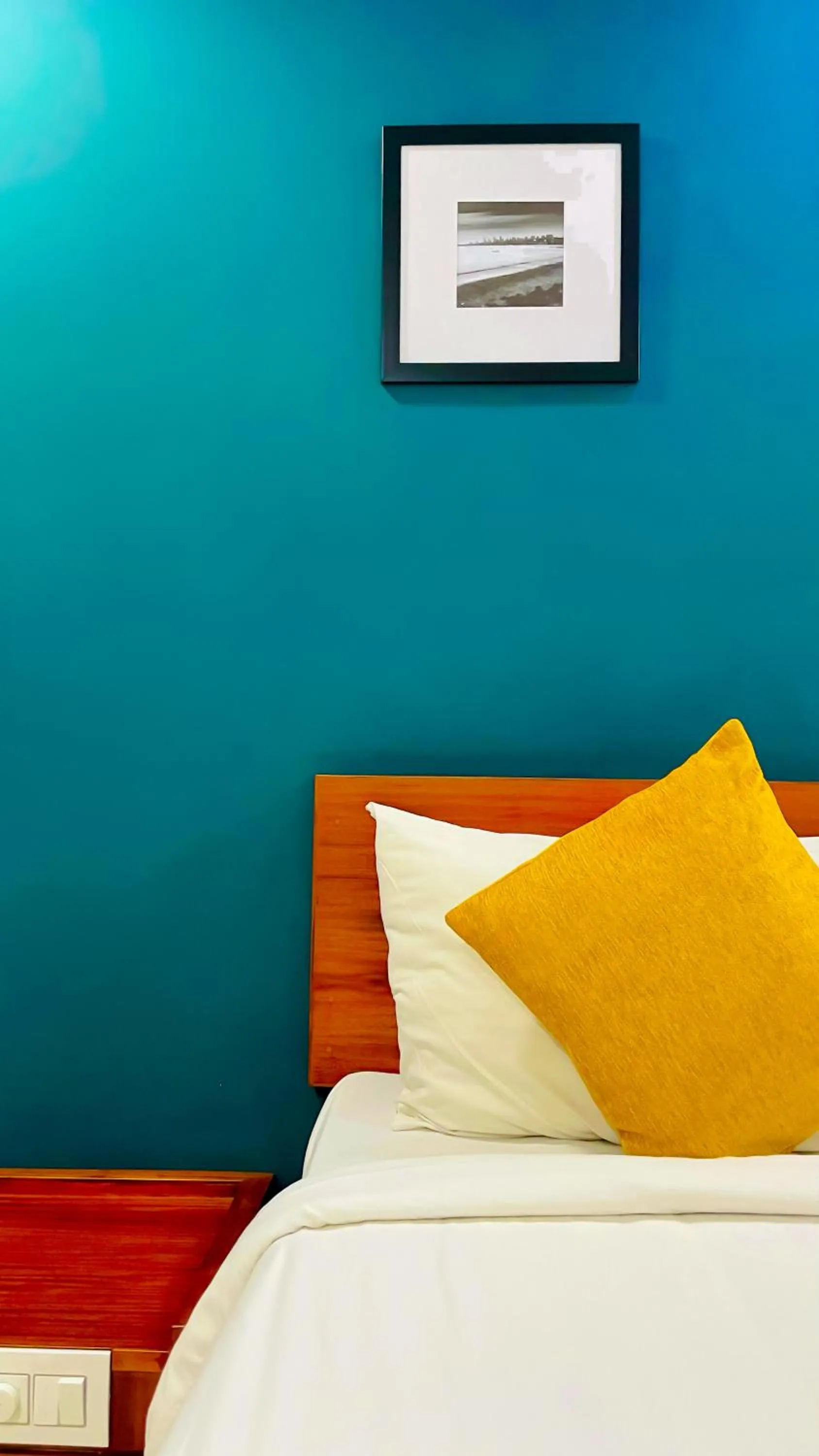 Bed in The Reach Hotel