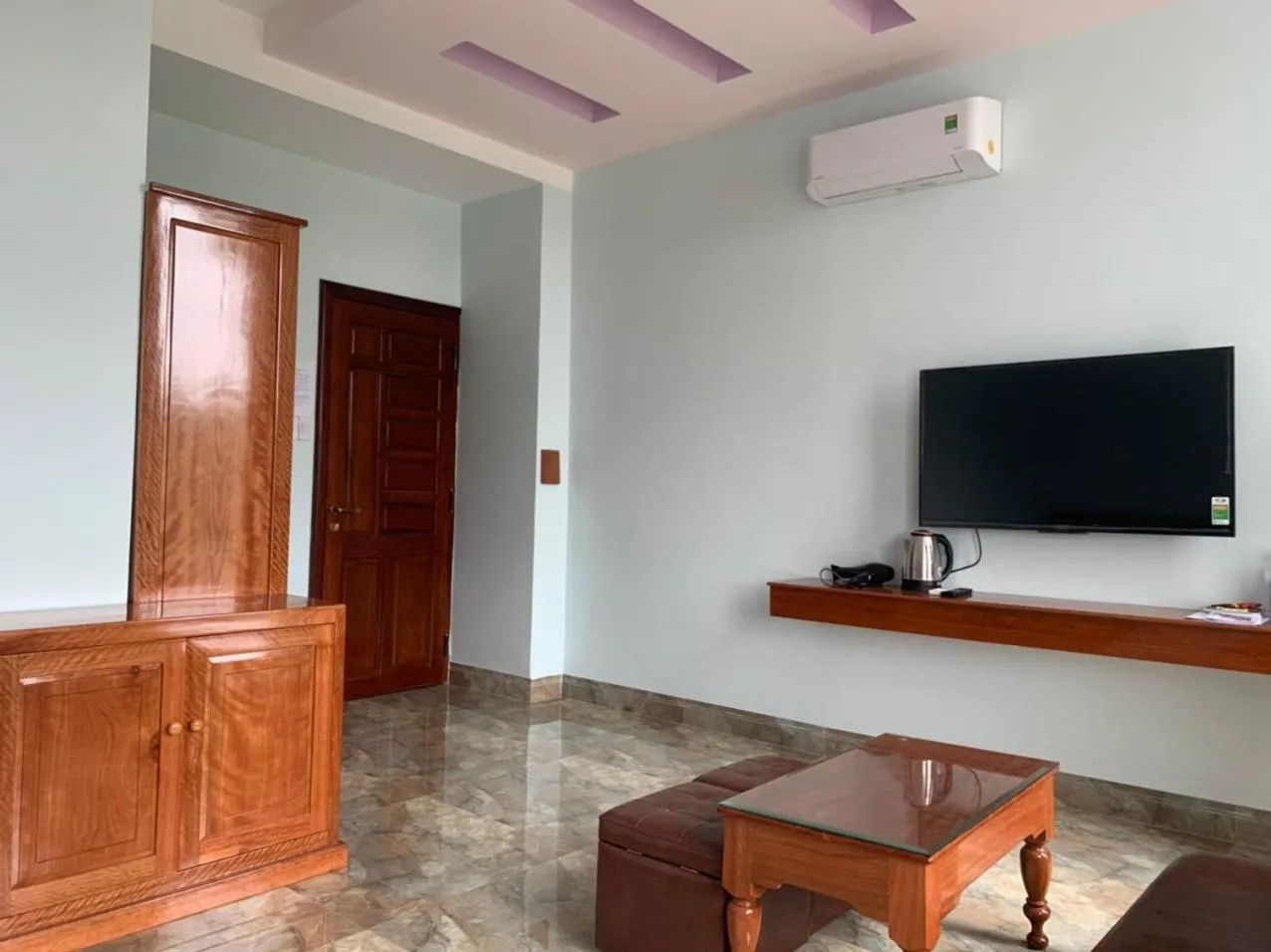 Khách sạn Nghinh Phong Beach Tuy Hòa