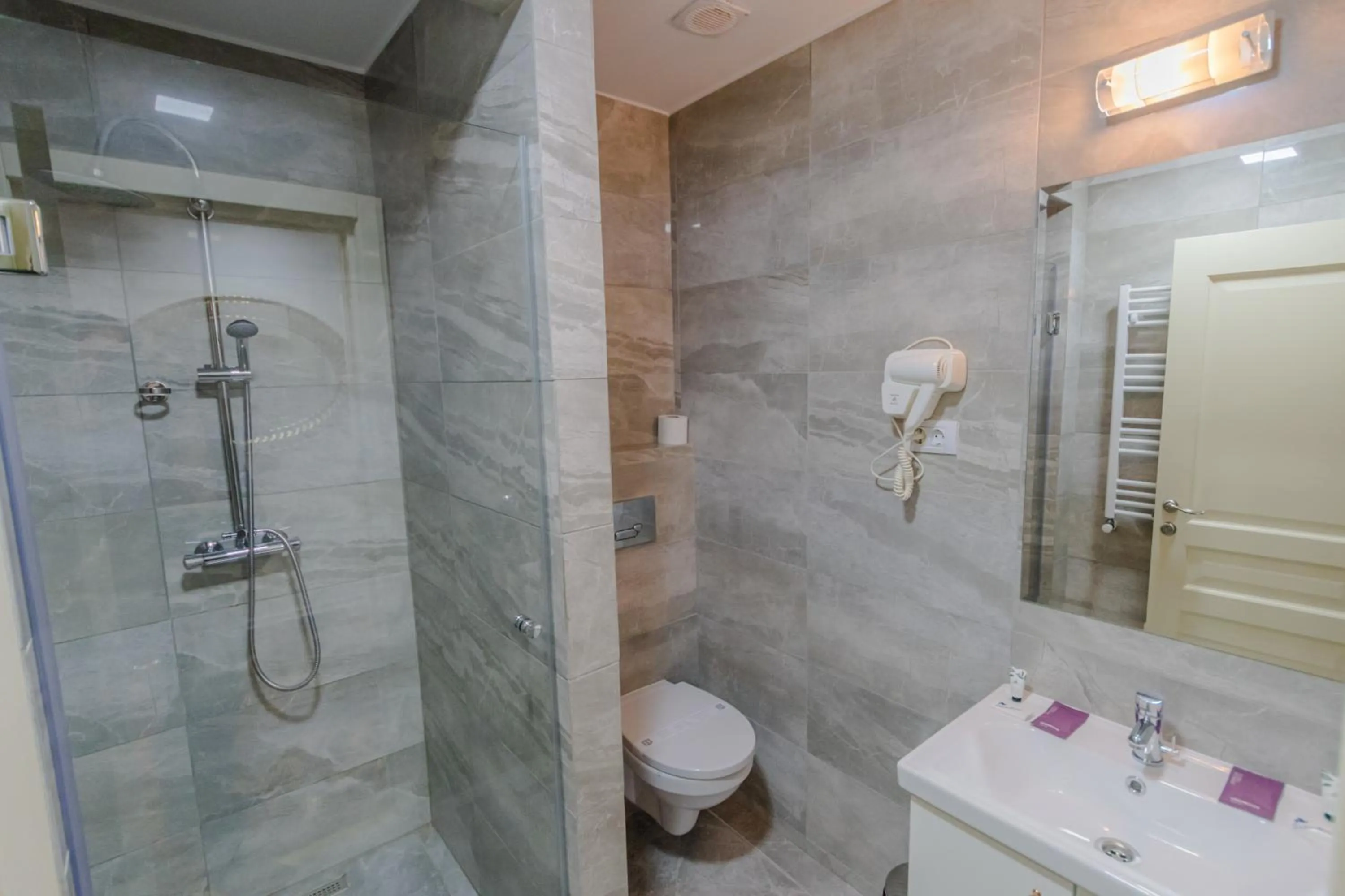 Bathroom in Hostel Parc