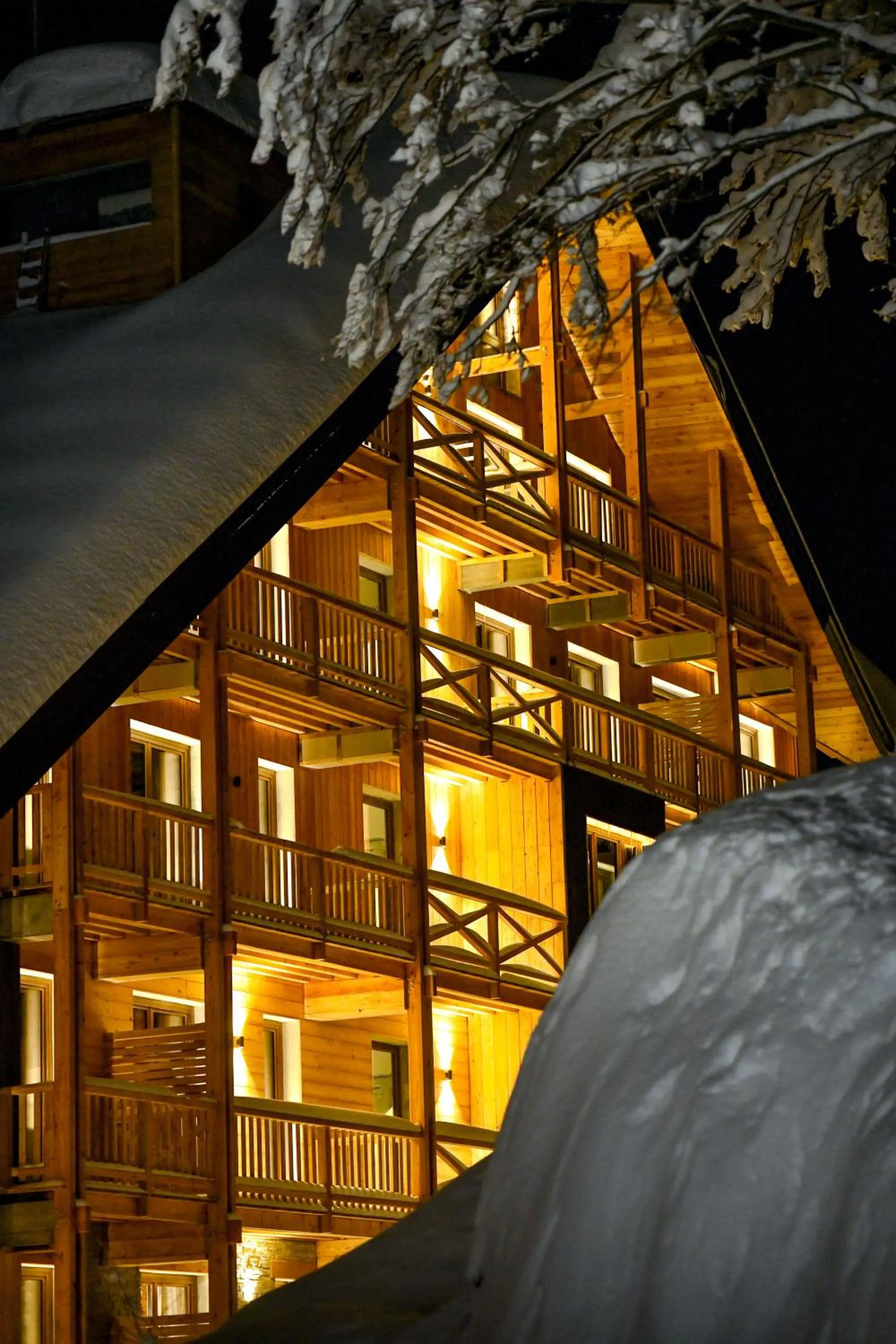Property building in Chalet Everest - Luxury Apartments