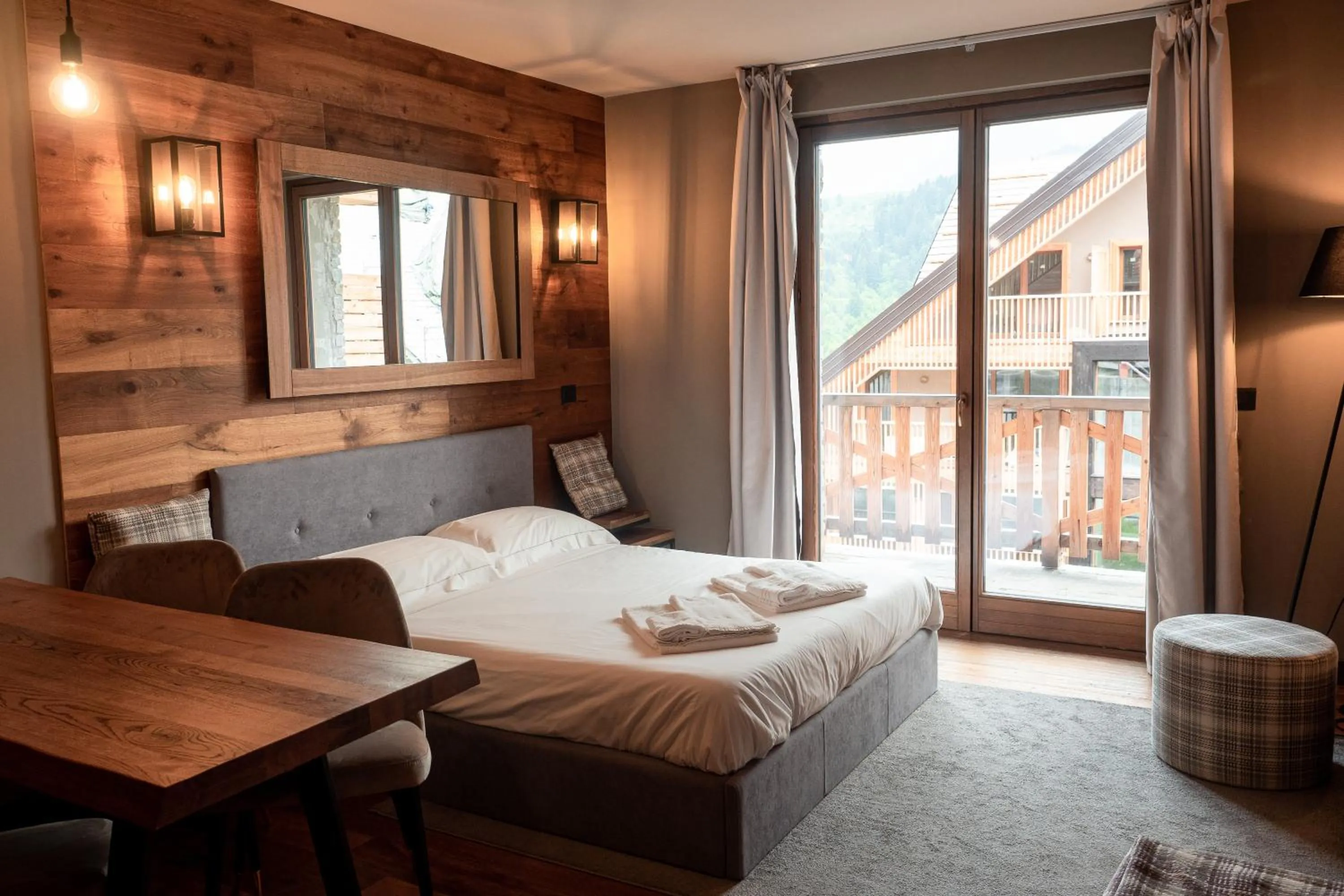 Bed in Chalet Everest - Luxury Apartments