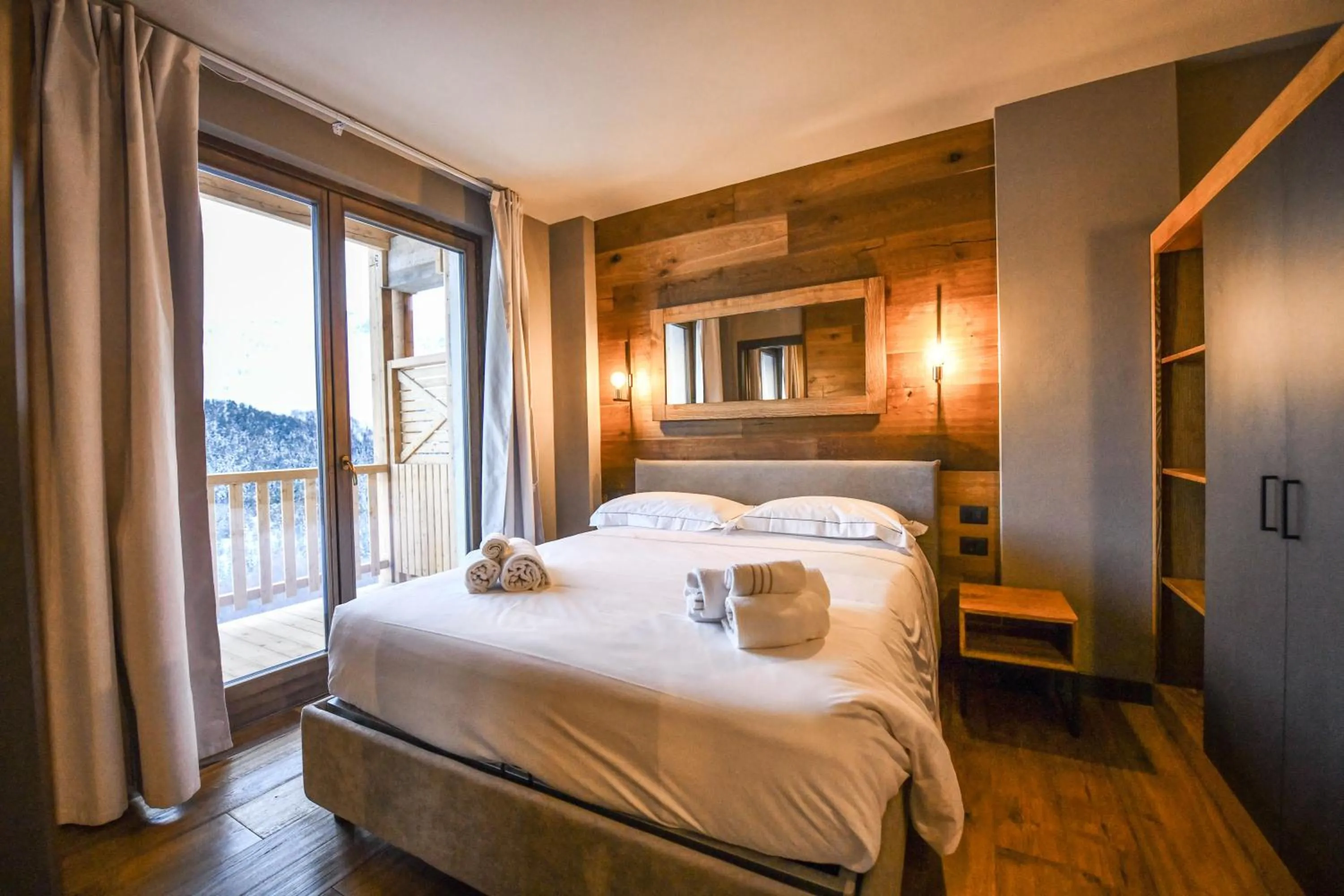Bedroom, Bed in Chalet Everest - Luxury Apartments