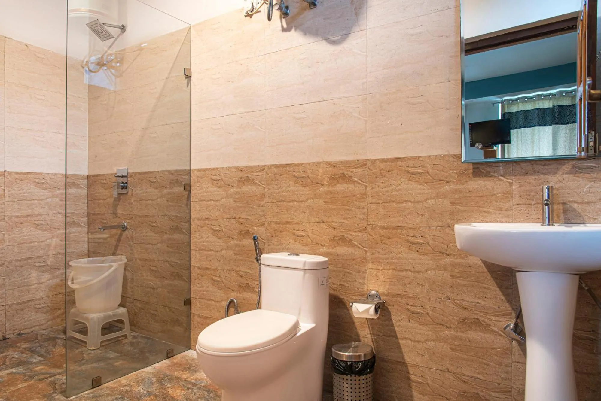 Shower in Nandini Villa Dharamshala