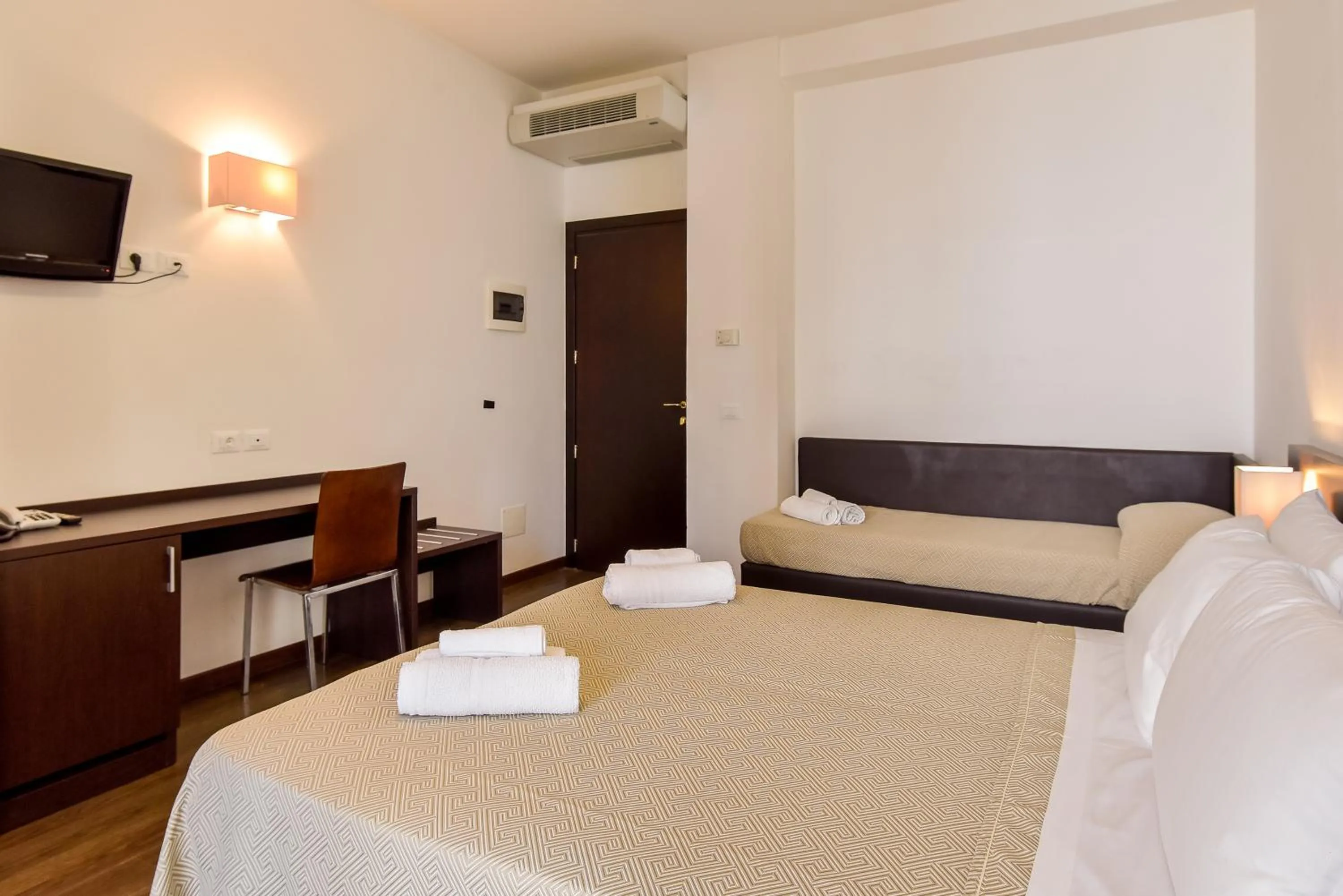 Bedroom in HOTEL DIAMANTE