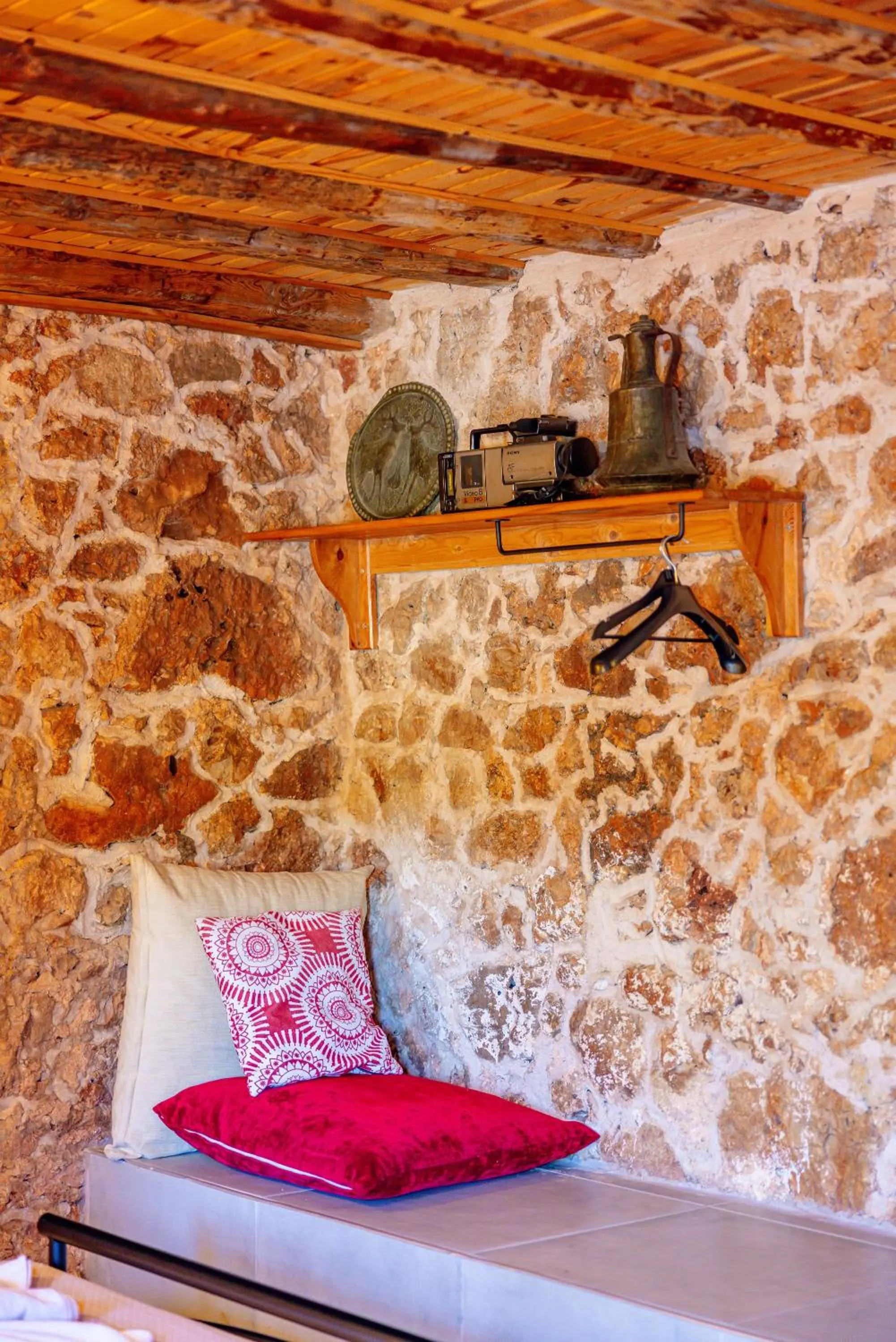 Bedroom in Bademlique Stone Rooms
