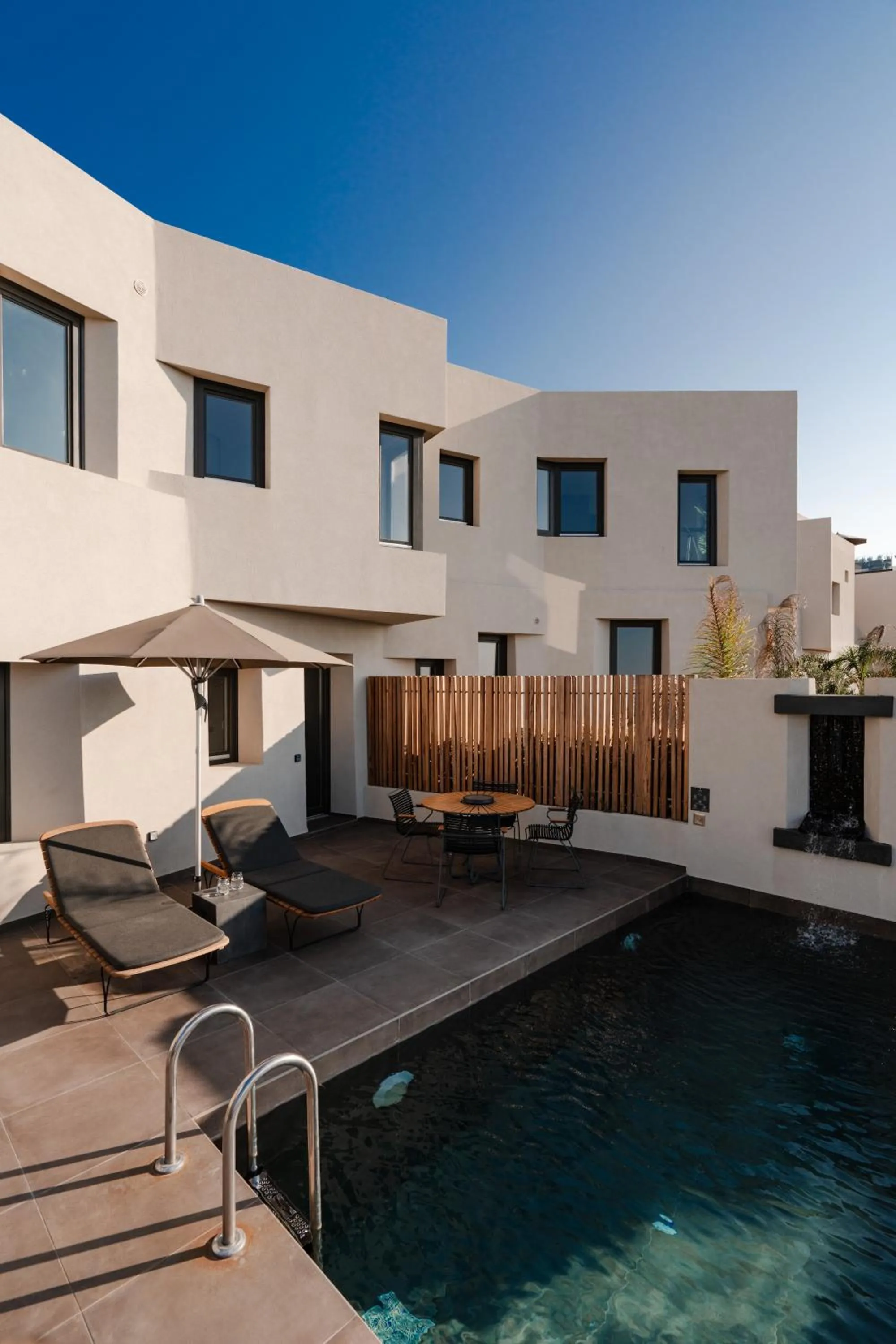 Day in Apikia Santorini