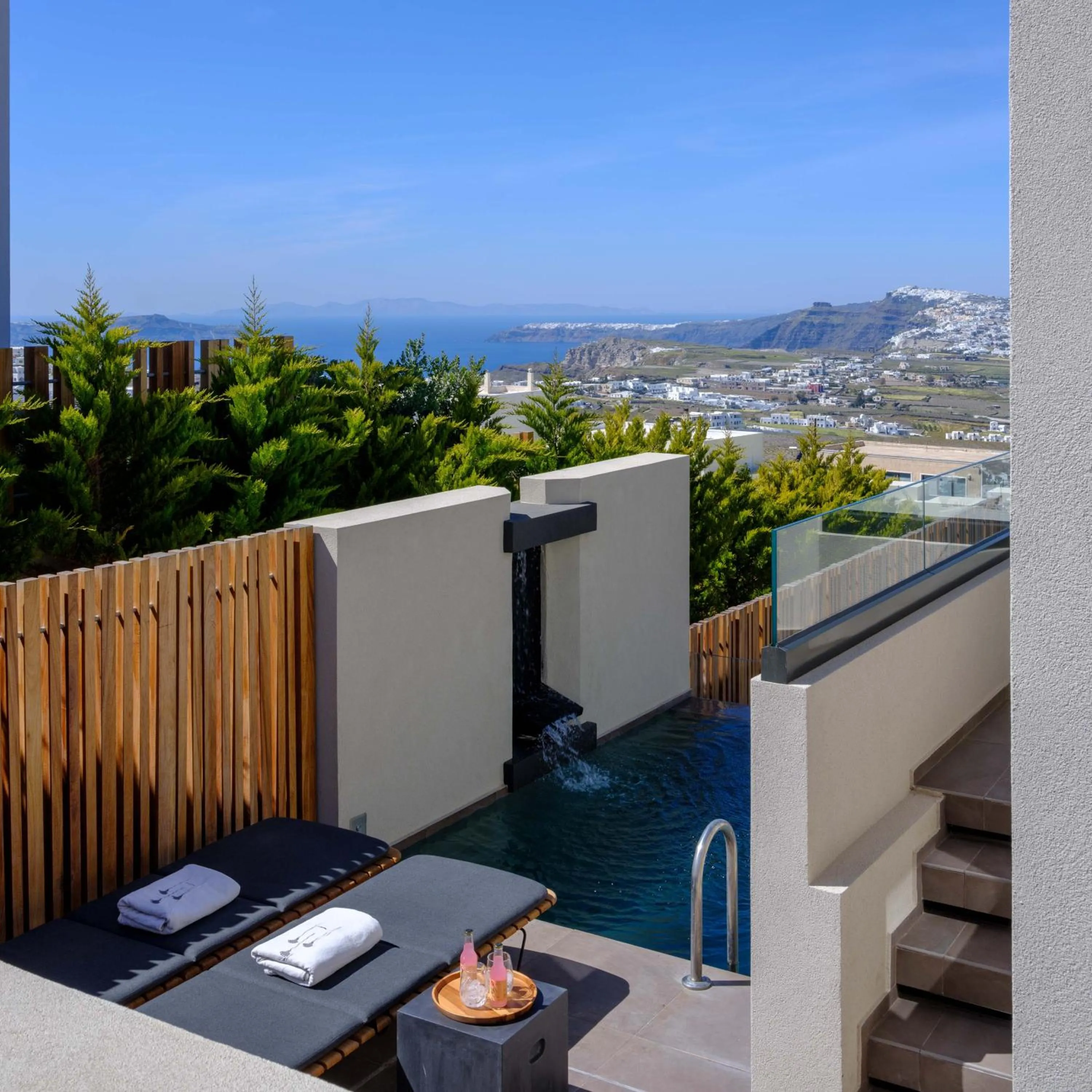 Patio in Apikia Santorini
