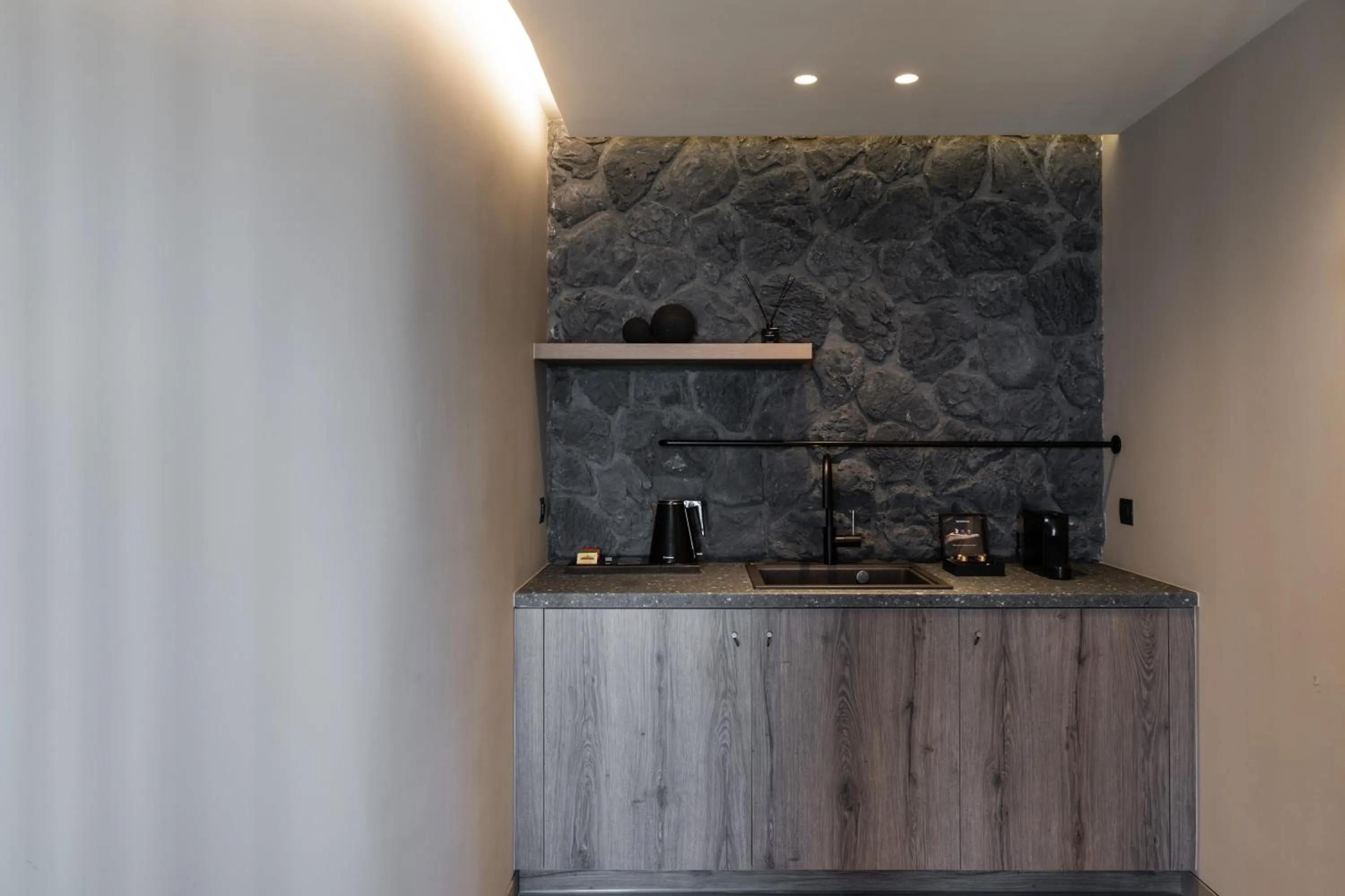 Day in Apikia Santorini