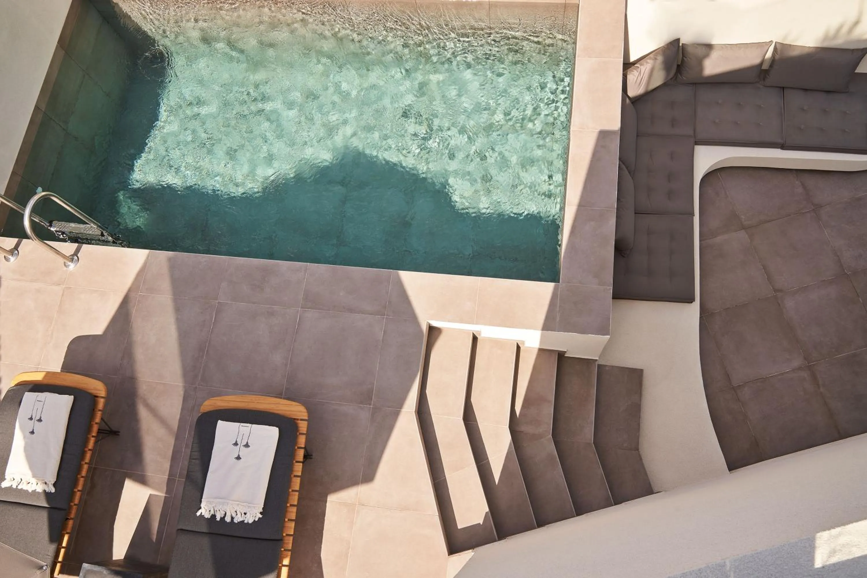 Patio in Apikia Santorini