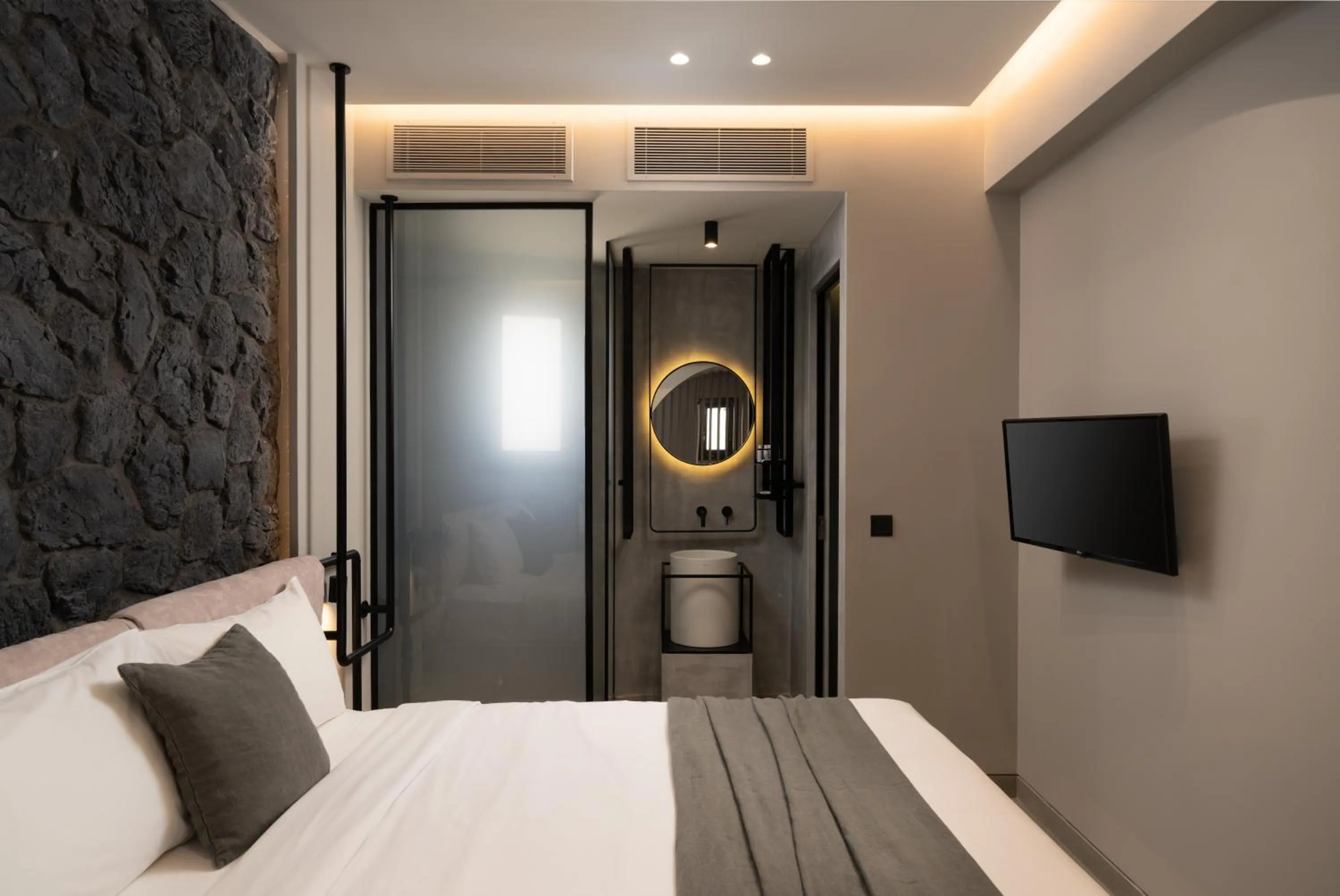 Bed in Apikia Santorini