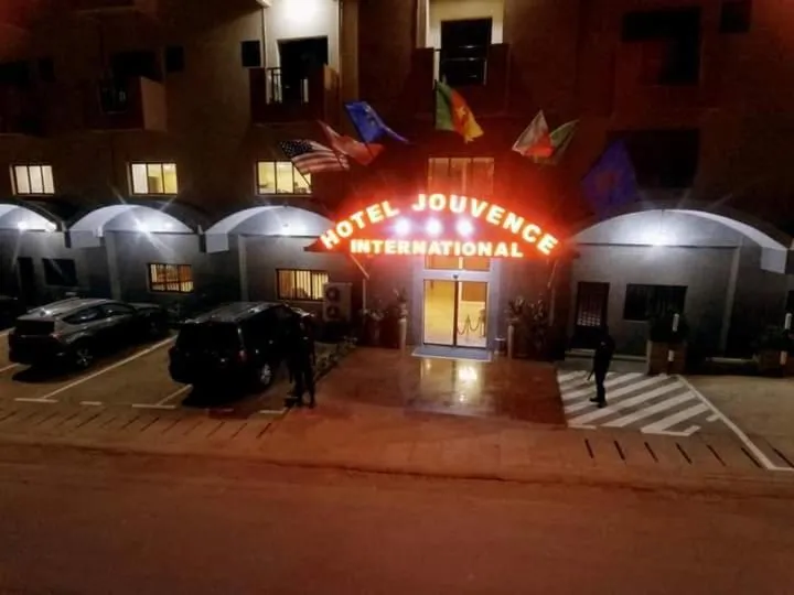 Facade/entrance in Hôtel Jouvence International