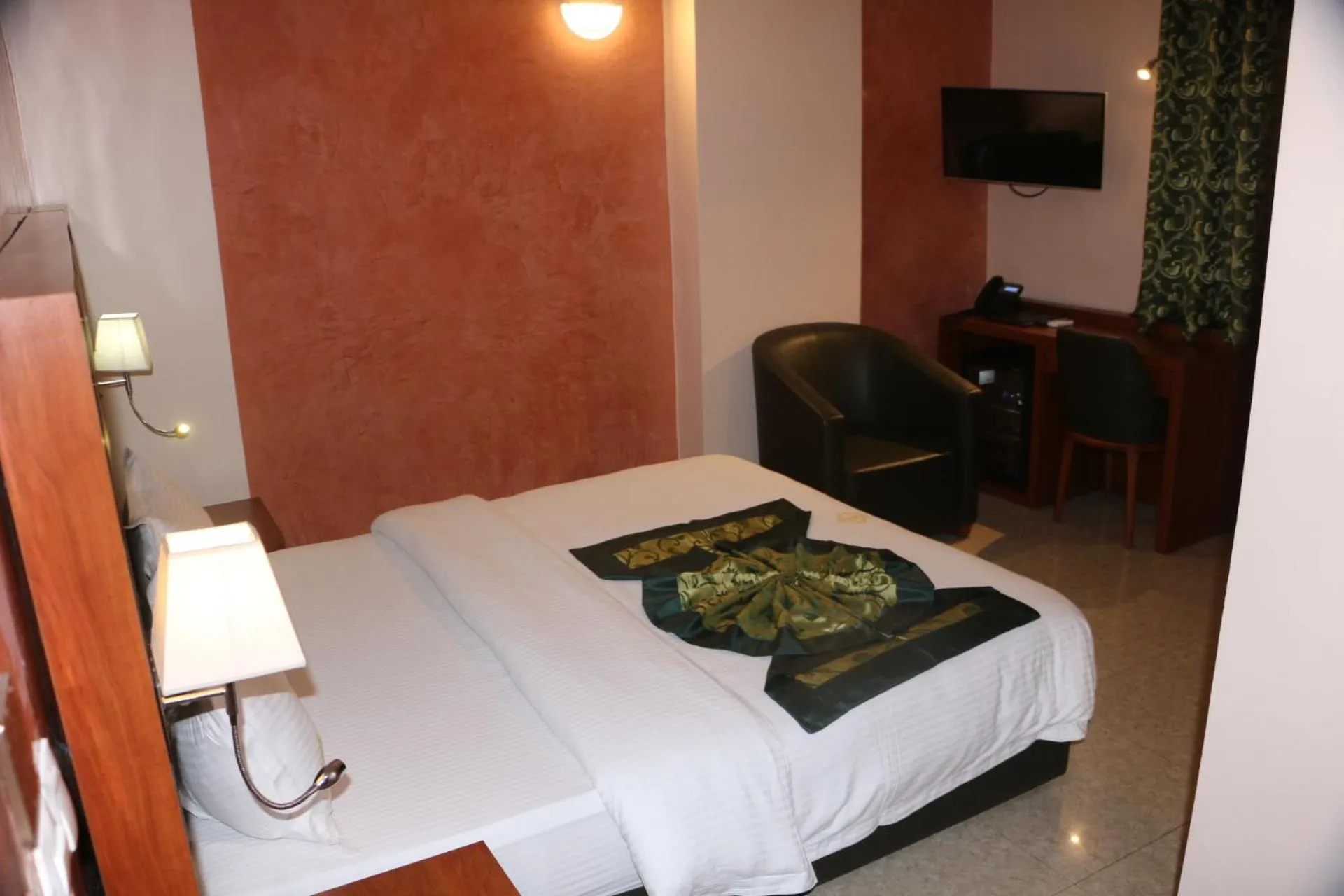 Bedroom in Hôtel Jouvence International