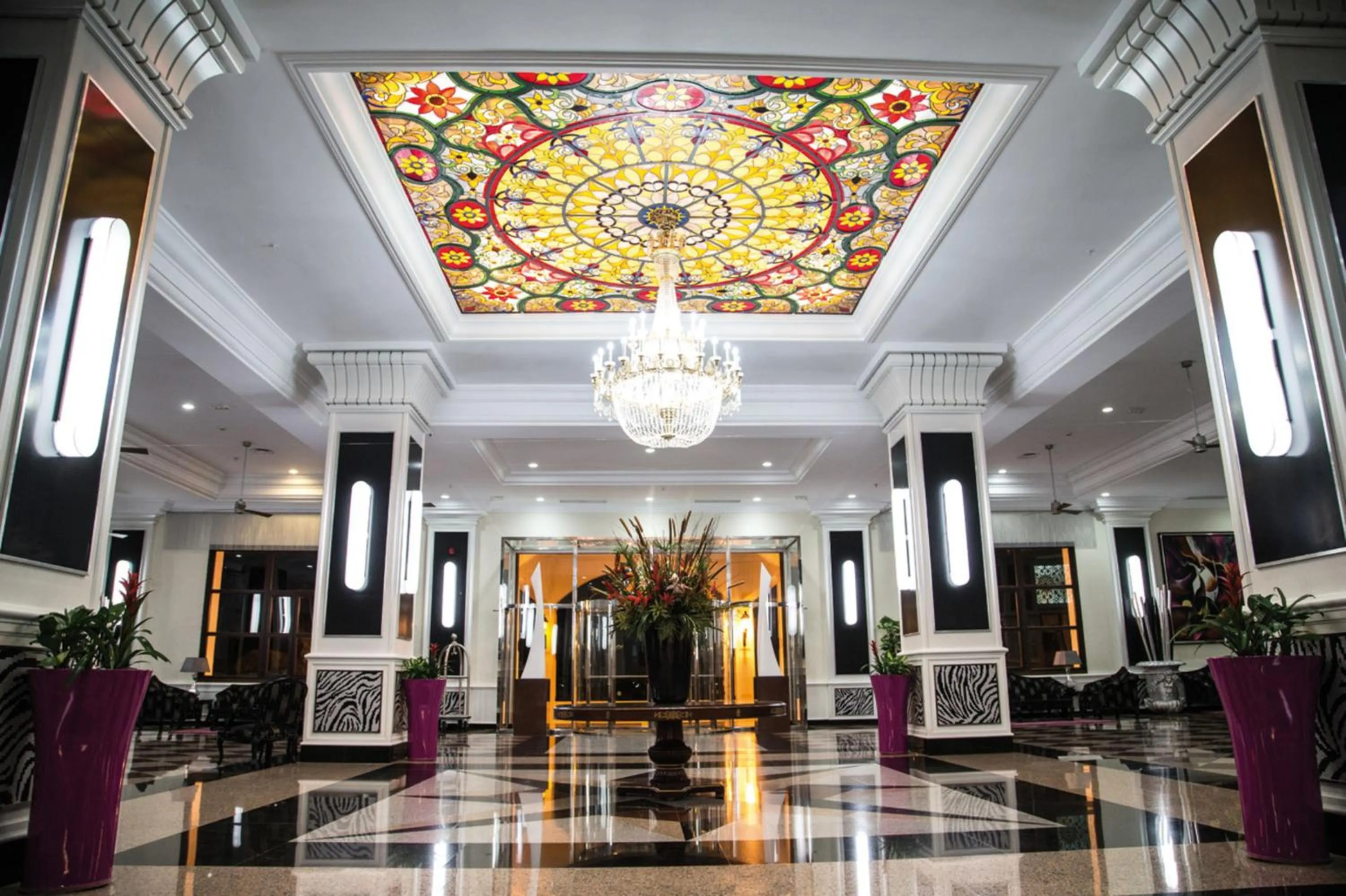 Facade/entrance in Riu Palace Aruba - All Inclusive