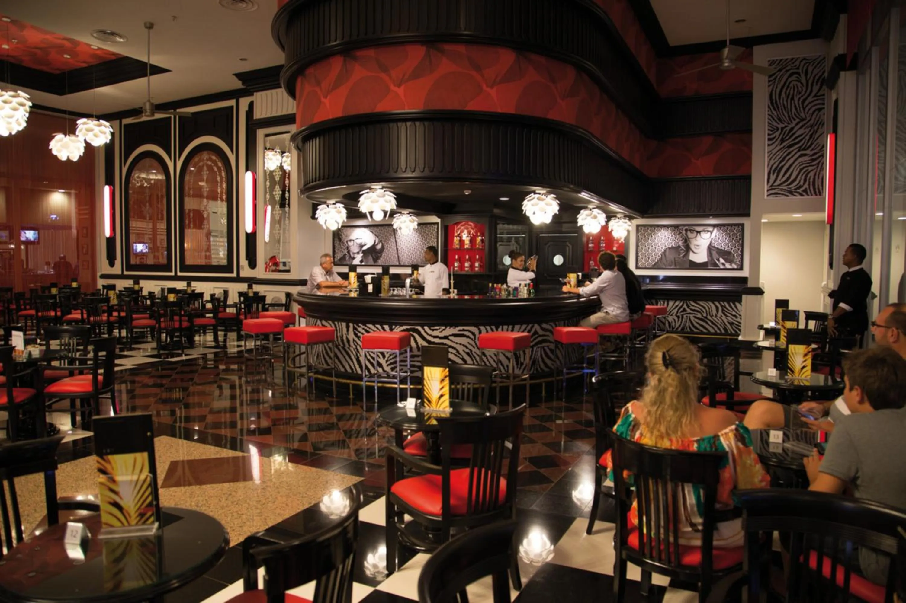 Lounge or bar in Riu Palace Aruba - All Inclusive