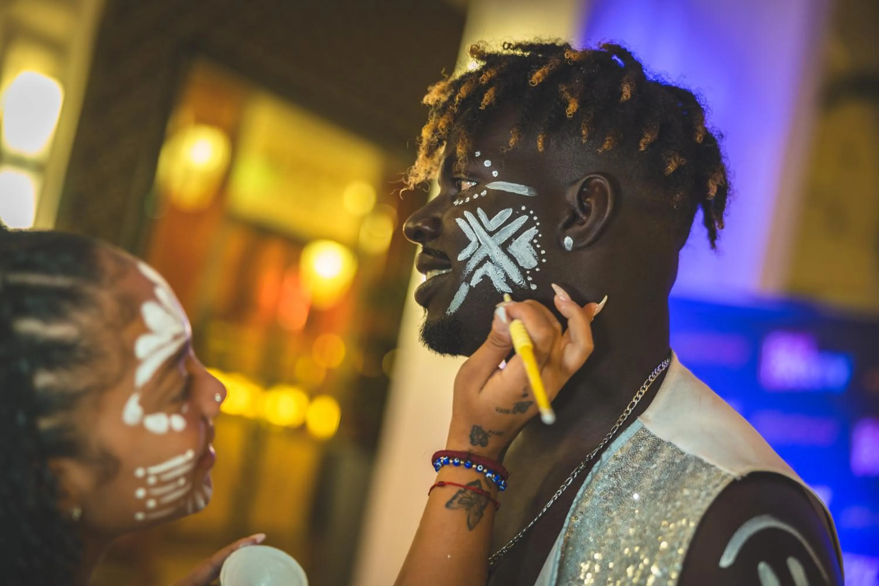 Evening entertainment in Riu Palace Aruba - All Inclusive