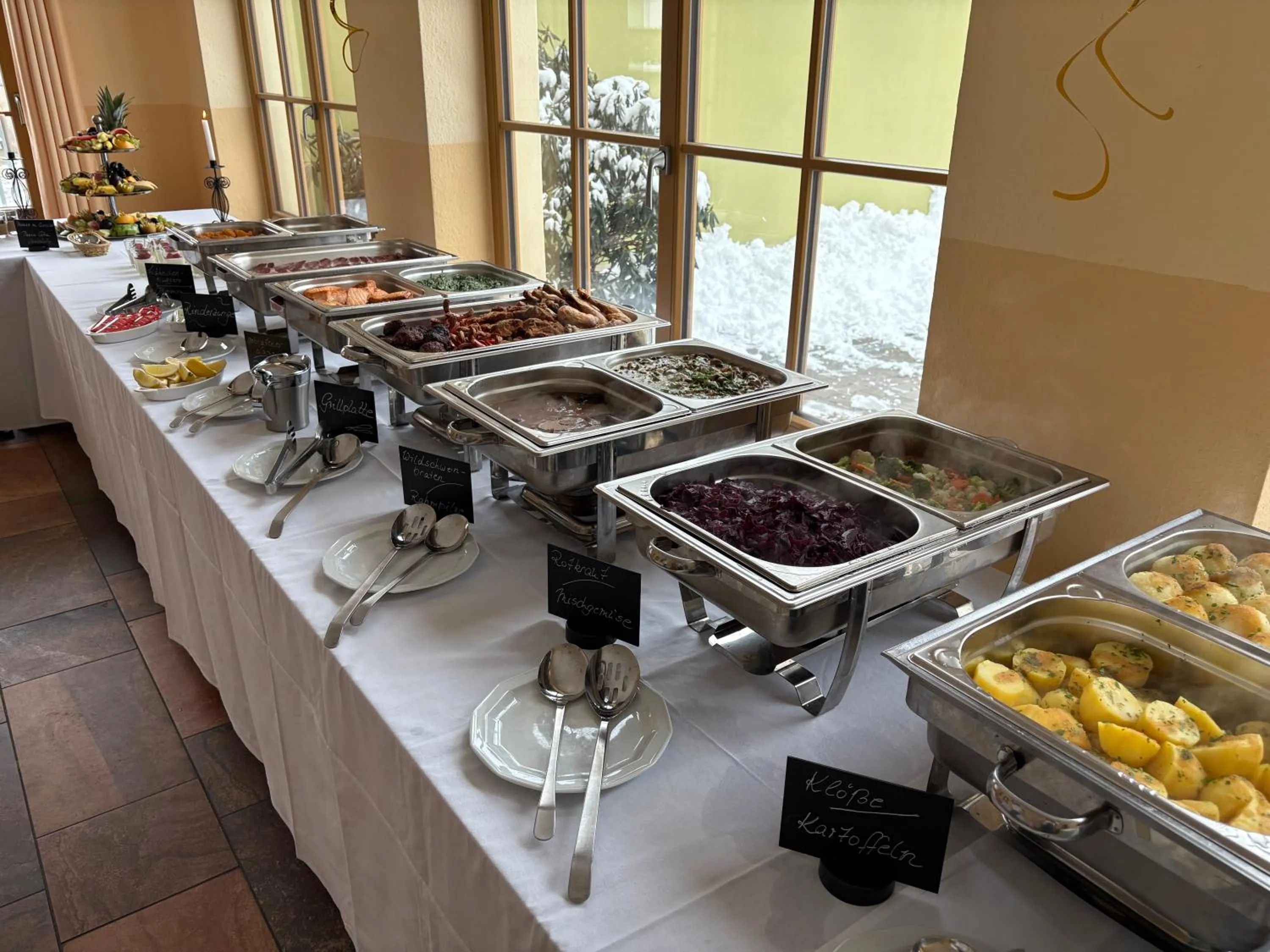 Restaurant/places to eat in Hotel Evabrunnen