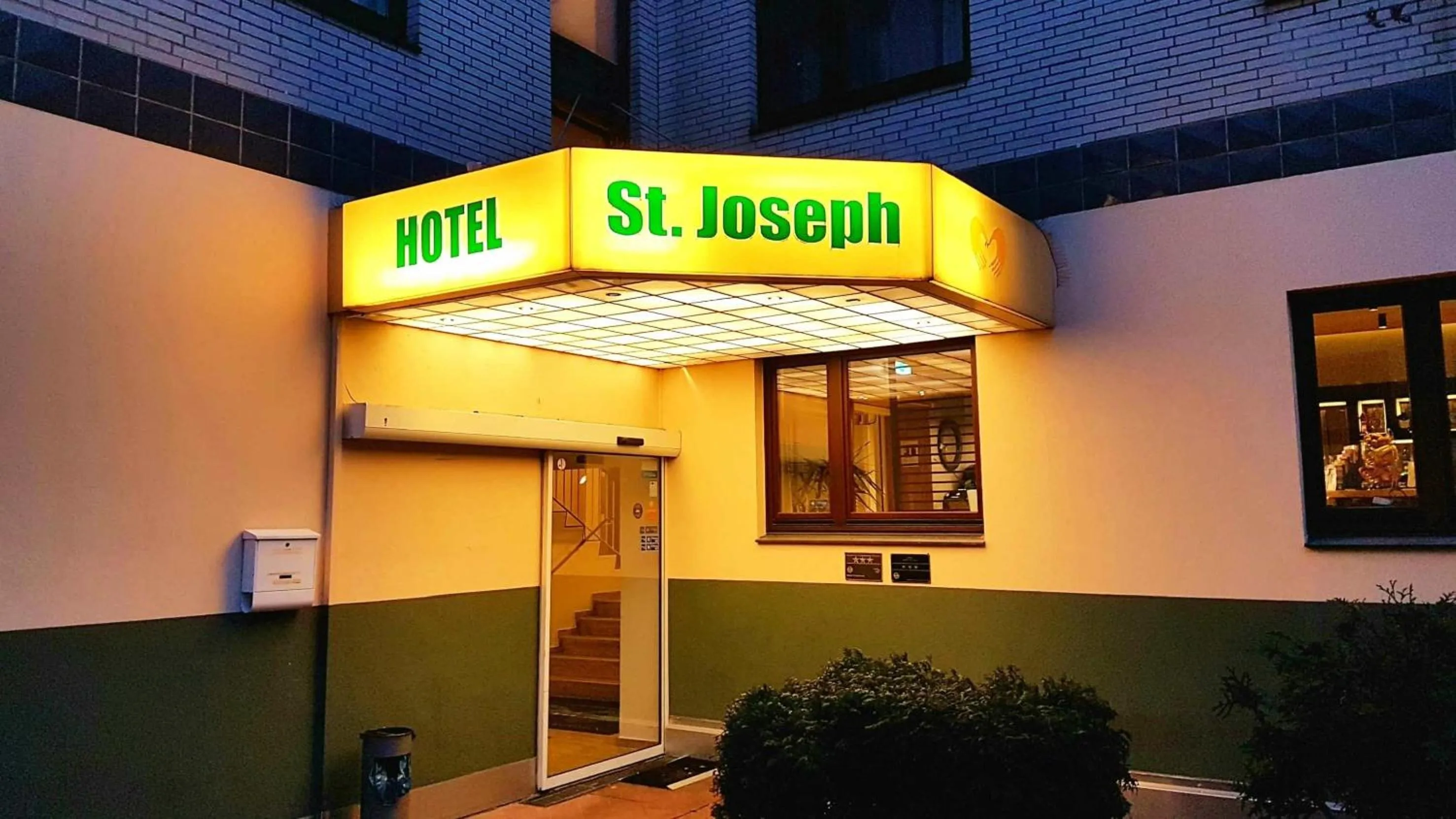 Property building in St.Joseph Hotel Hamburg - Reeperbahn St.Pauli Kiez