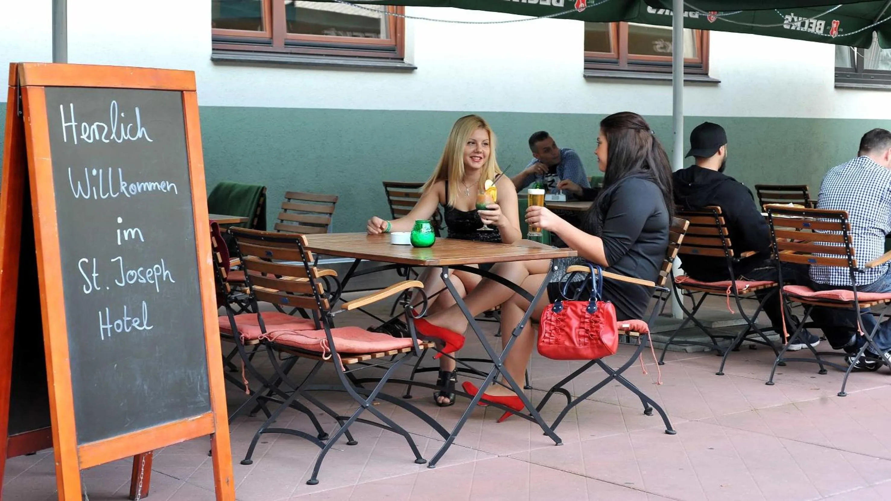 Restaurant/places to eat in St.Joseph Hotel Hamburg - Reeperbahn St.Pauli Kiez