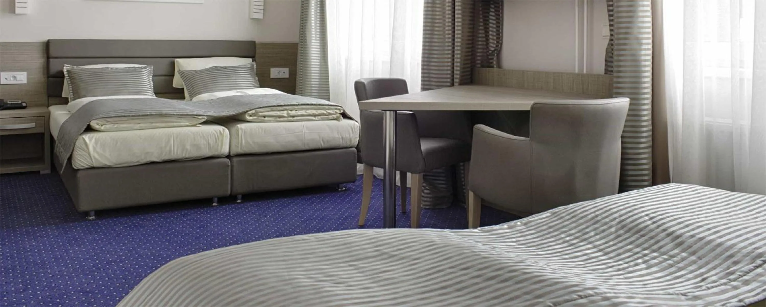 Bed in St.Joseph Hotel Hamburg - Reeperbahn St.Pauli Kiez