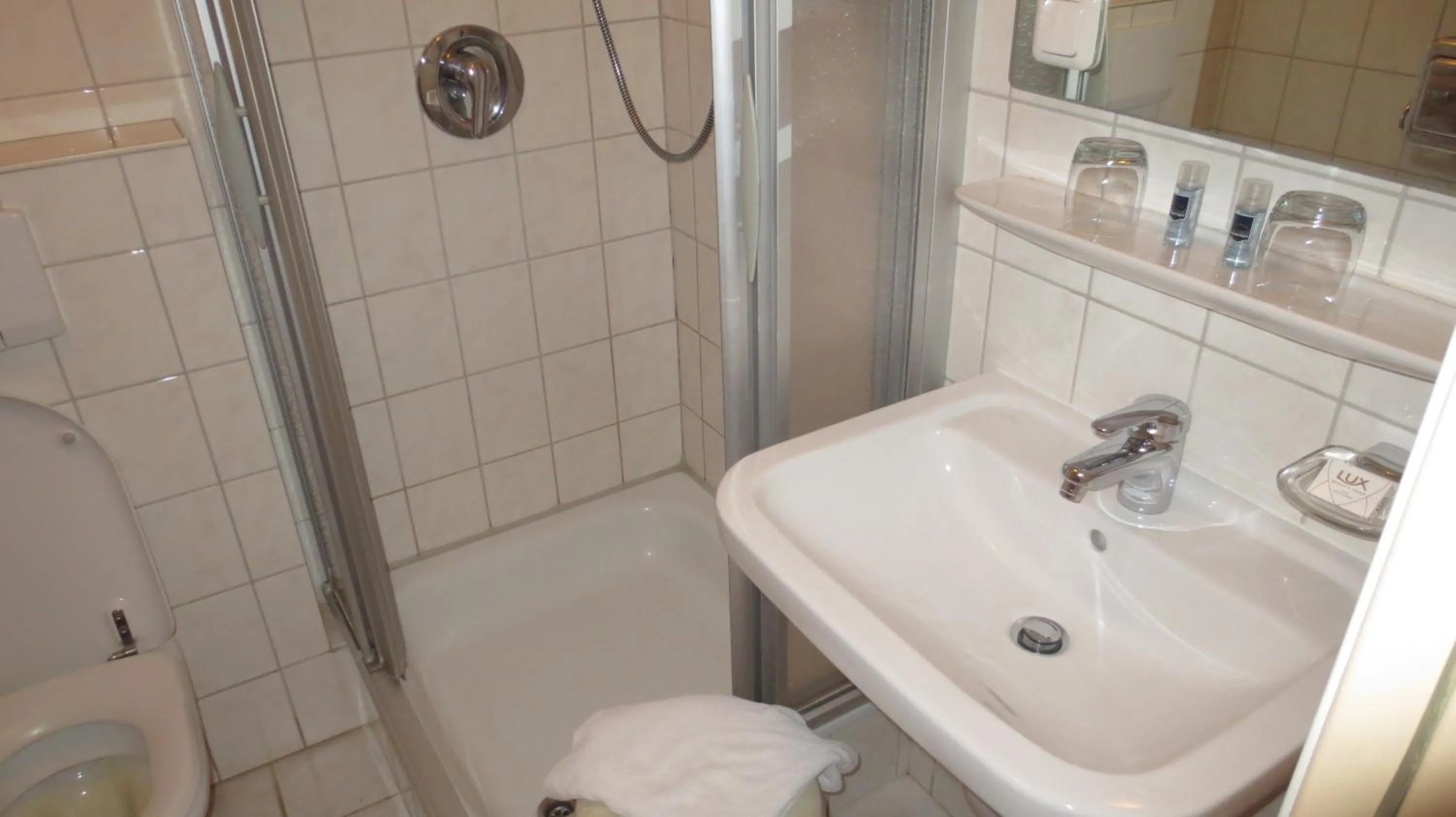 Bathroom in Gasthof zur Sonne