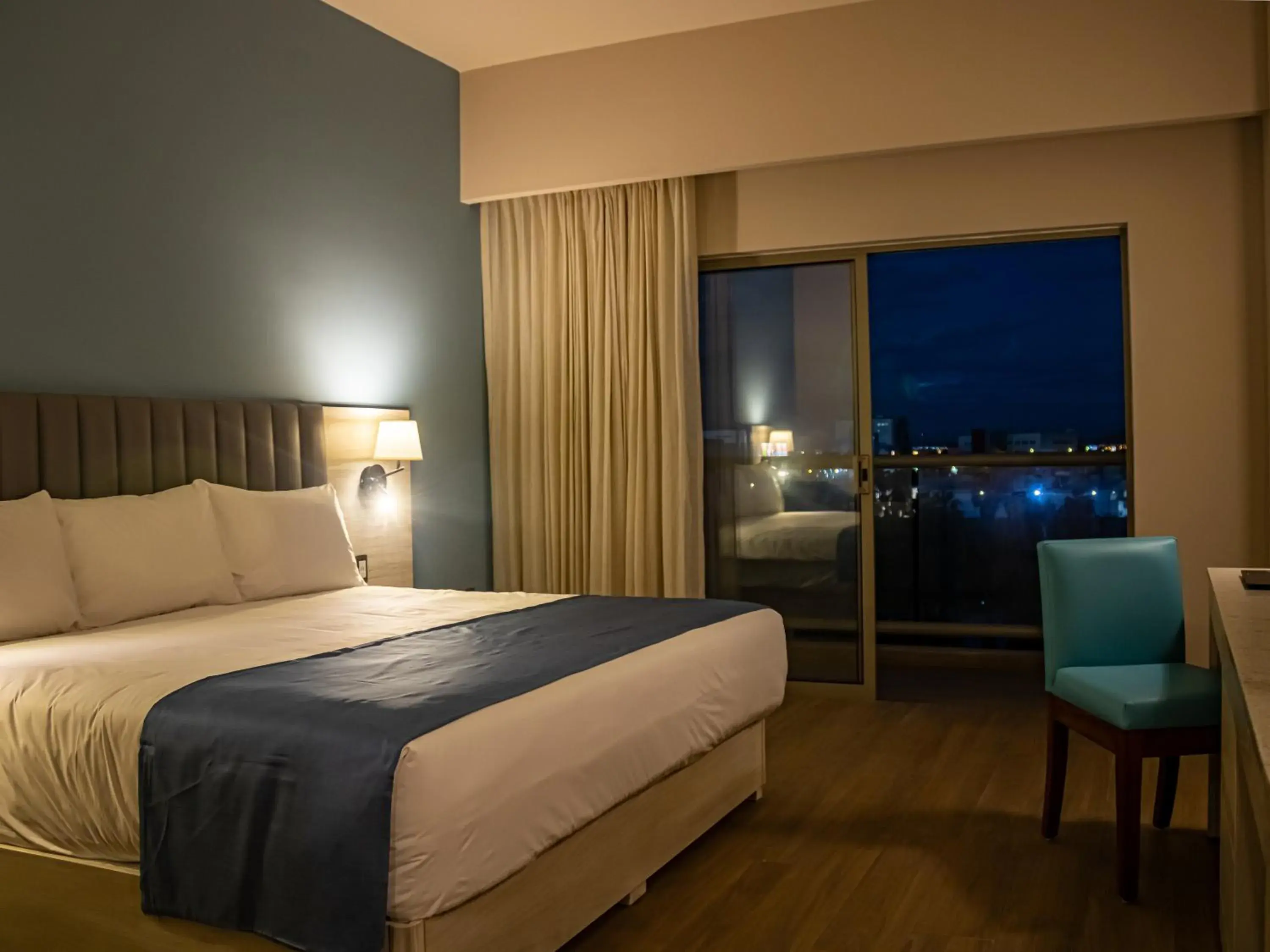 King Room with Lake View in Varali Grand Hotel King Room with Lake View in Varali Grand Hotel