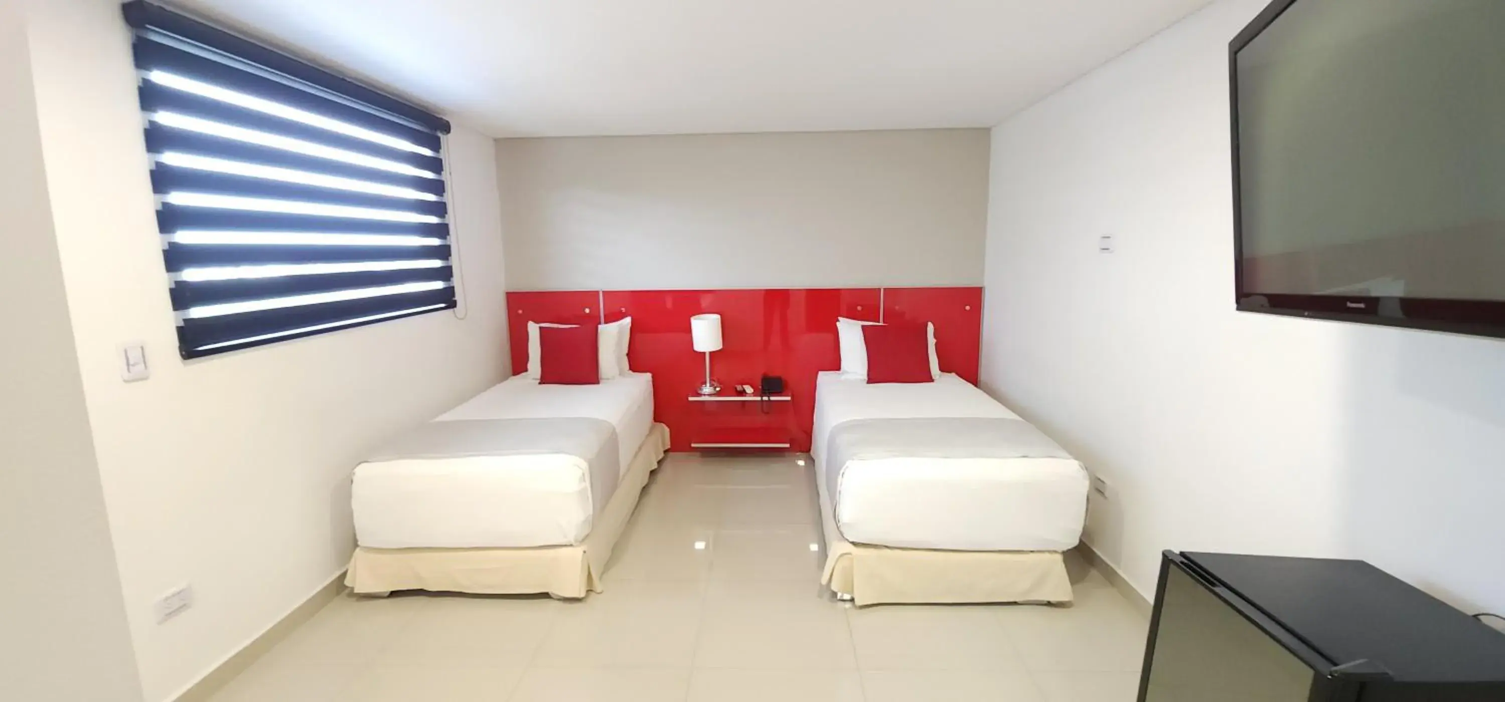 Classic Quadruple Room in Hotel Blue 66 Classic Quadruple Room in Hotel Blue 66