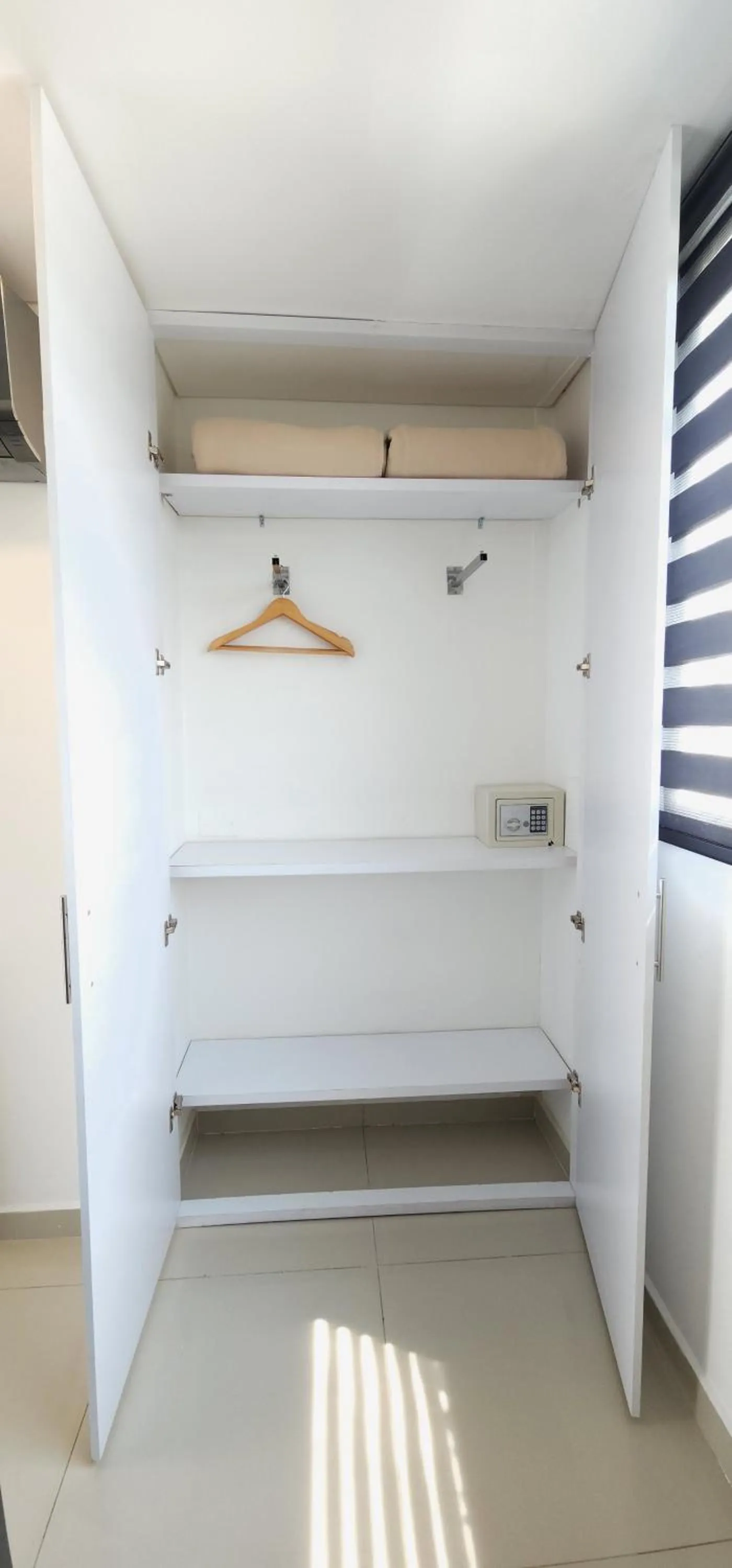 safe in Hotel Blue 66