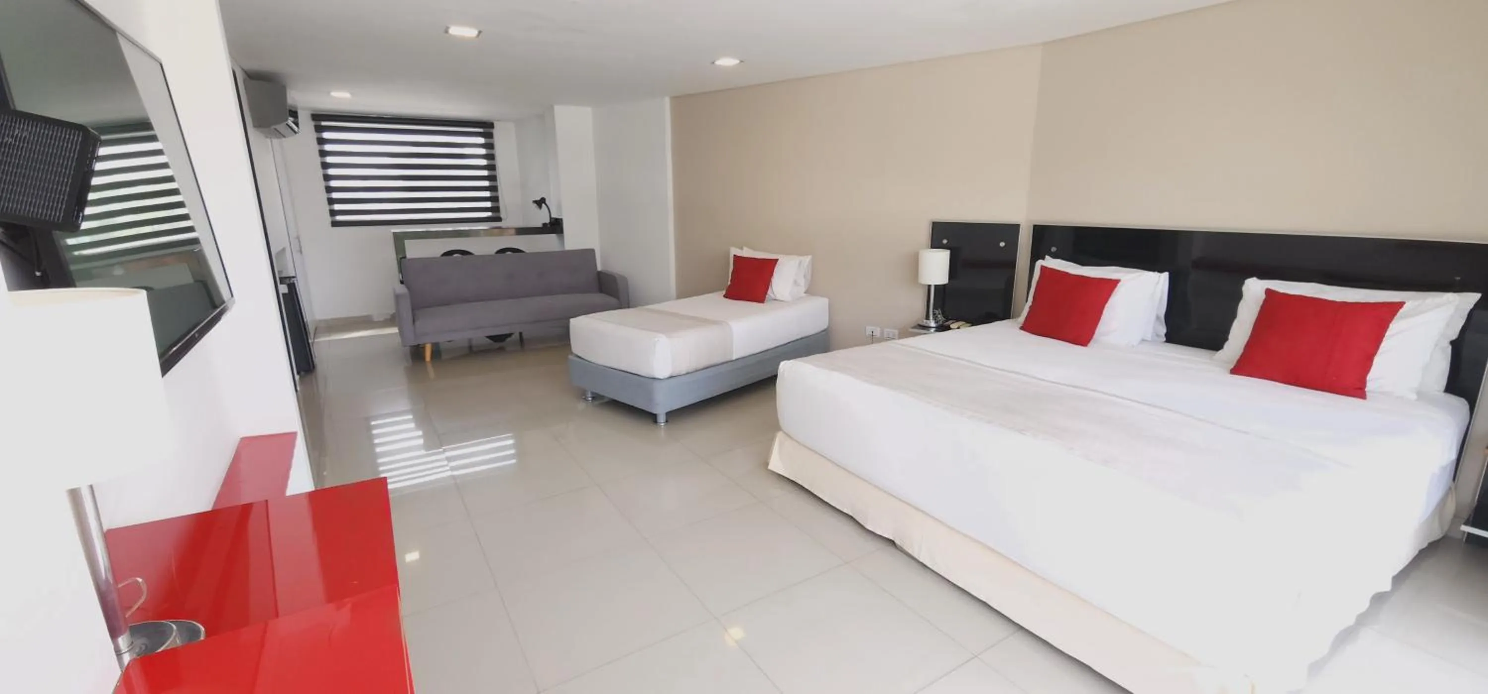 Bed in Hotel Blue 66