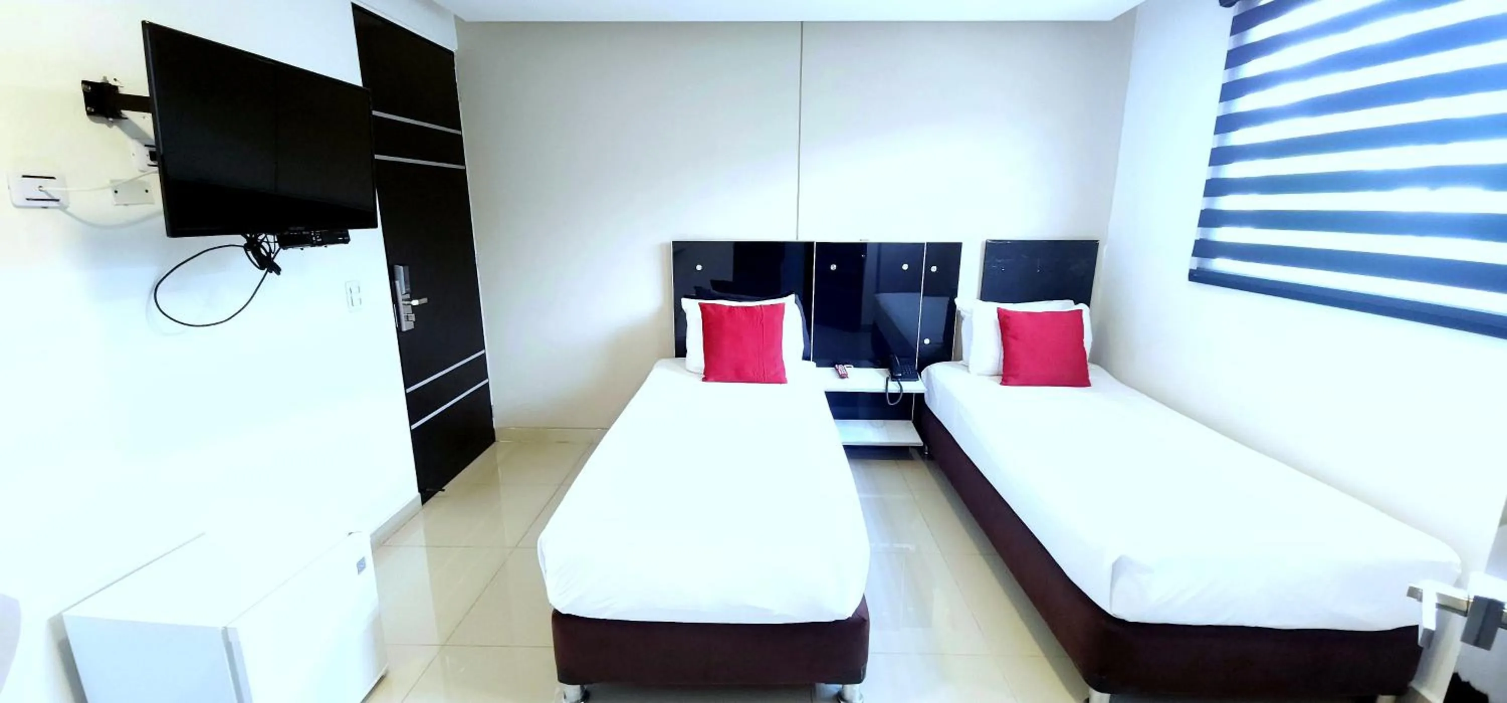 Bed in Hotel Blue 66