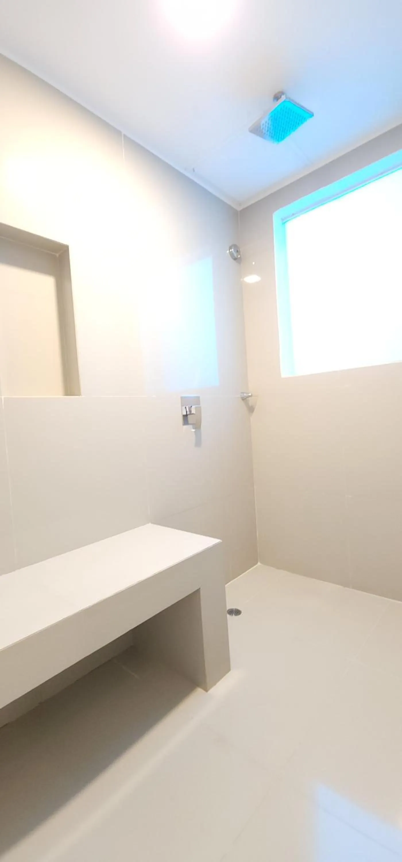 Bathroom in Hotel Blue 66