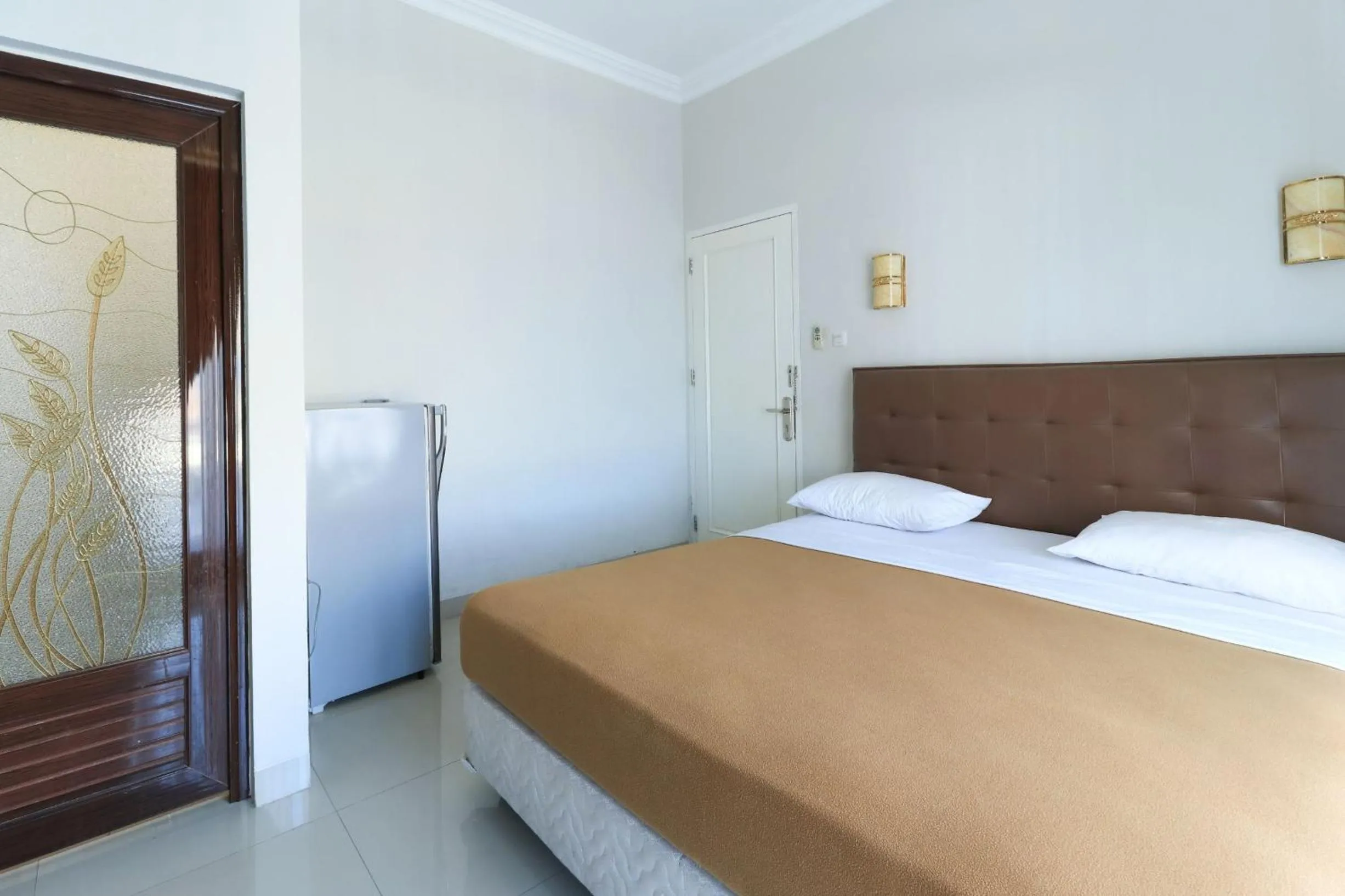 Photo of the whole room, Bed in Ge JacMart Homestay Makassar