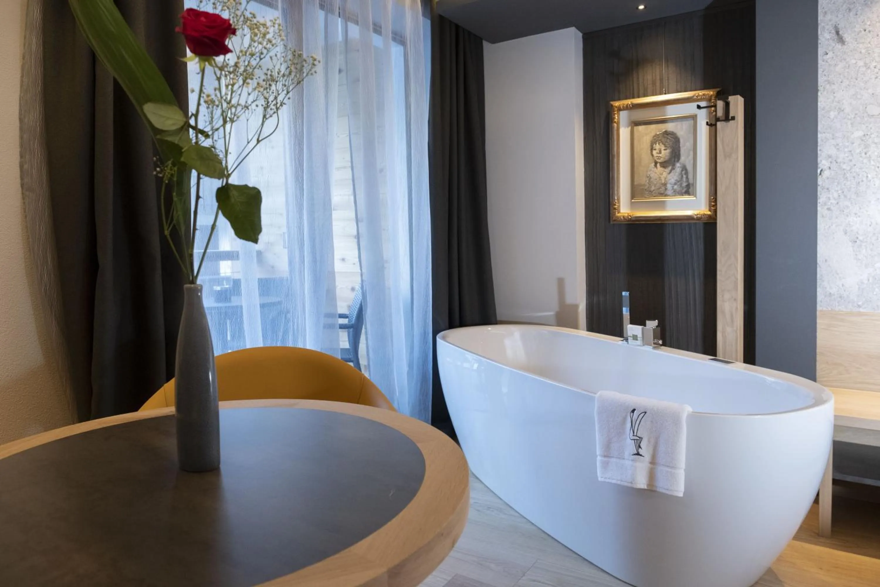 Hot Tub in Locanda degli Artisti Art Hotel