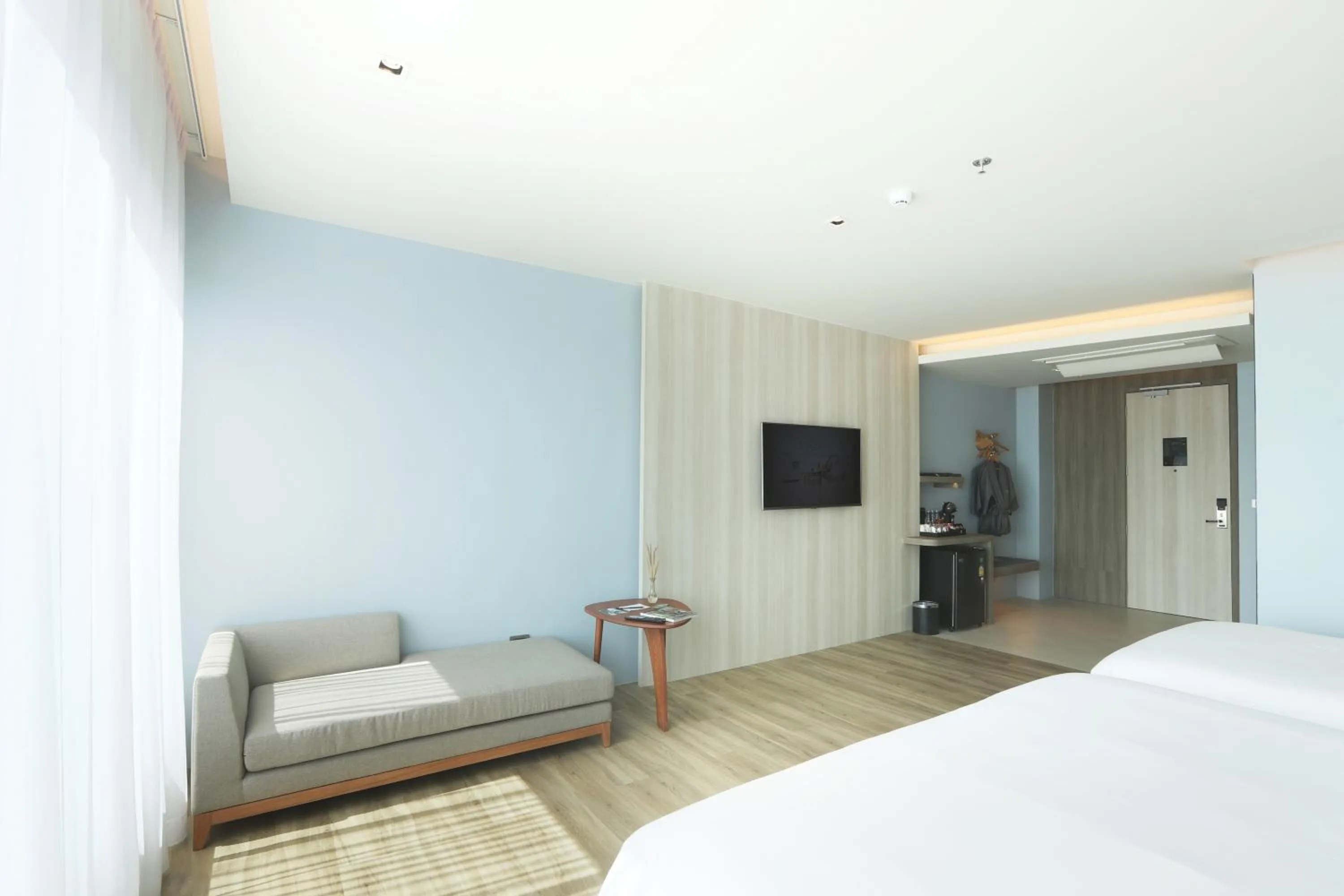 Photo of the whole room, Bed in The Signature Hotel Airport