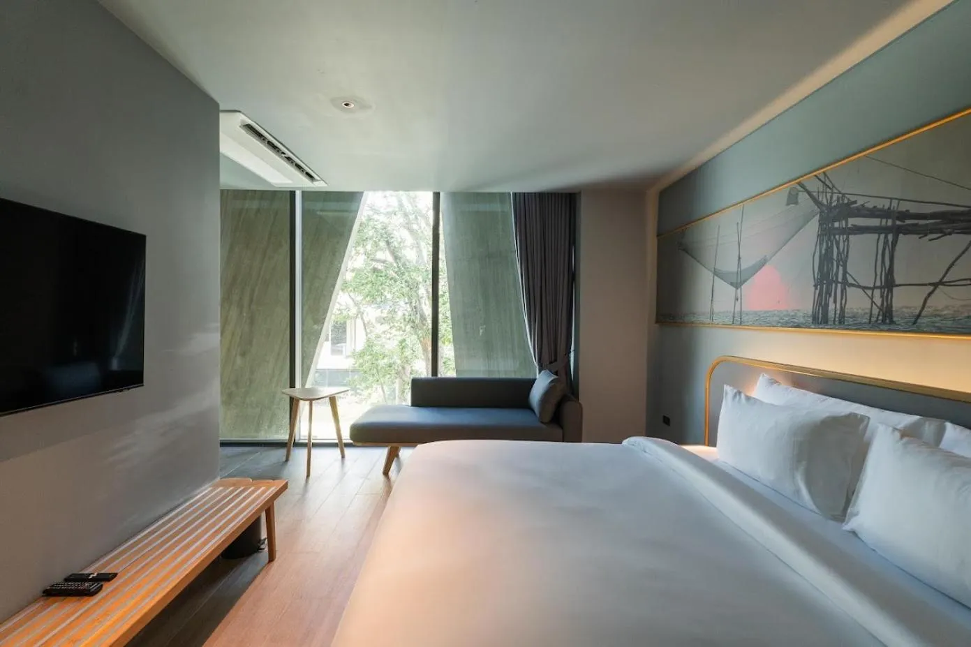 Bed in The Signature Hotel Airport