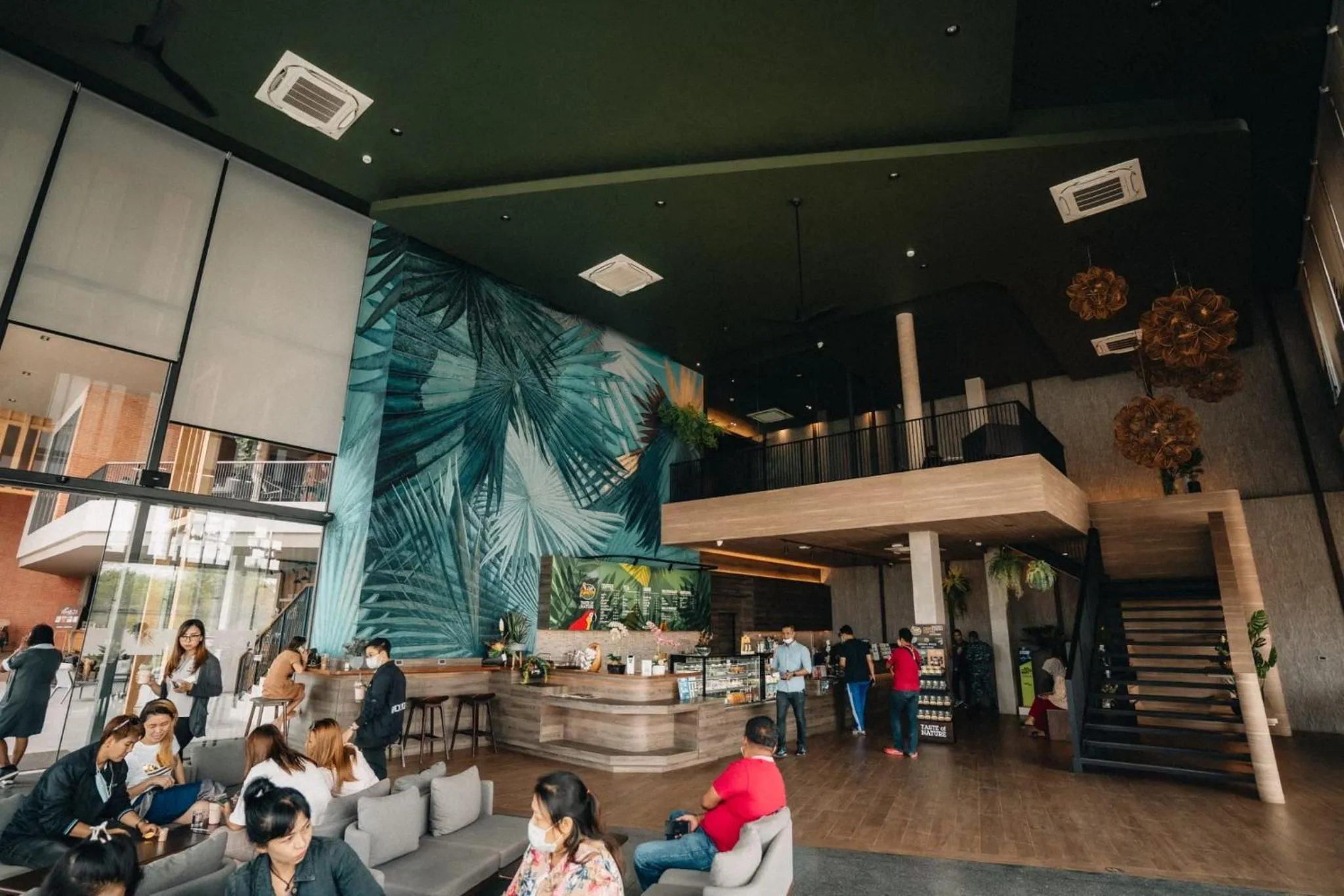 On-site shops in The Signature Hotel Airport