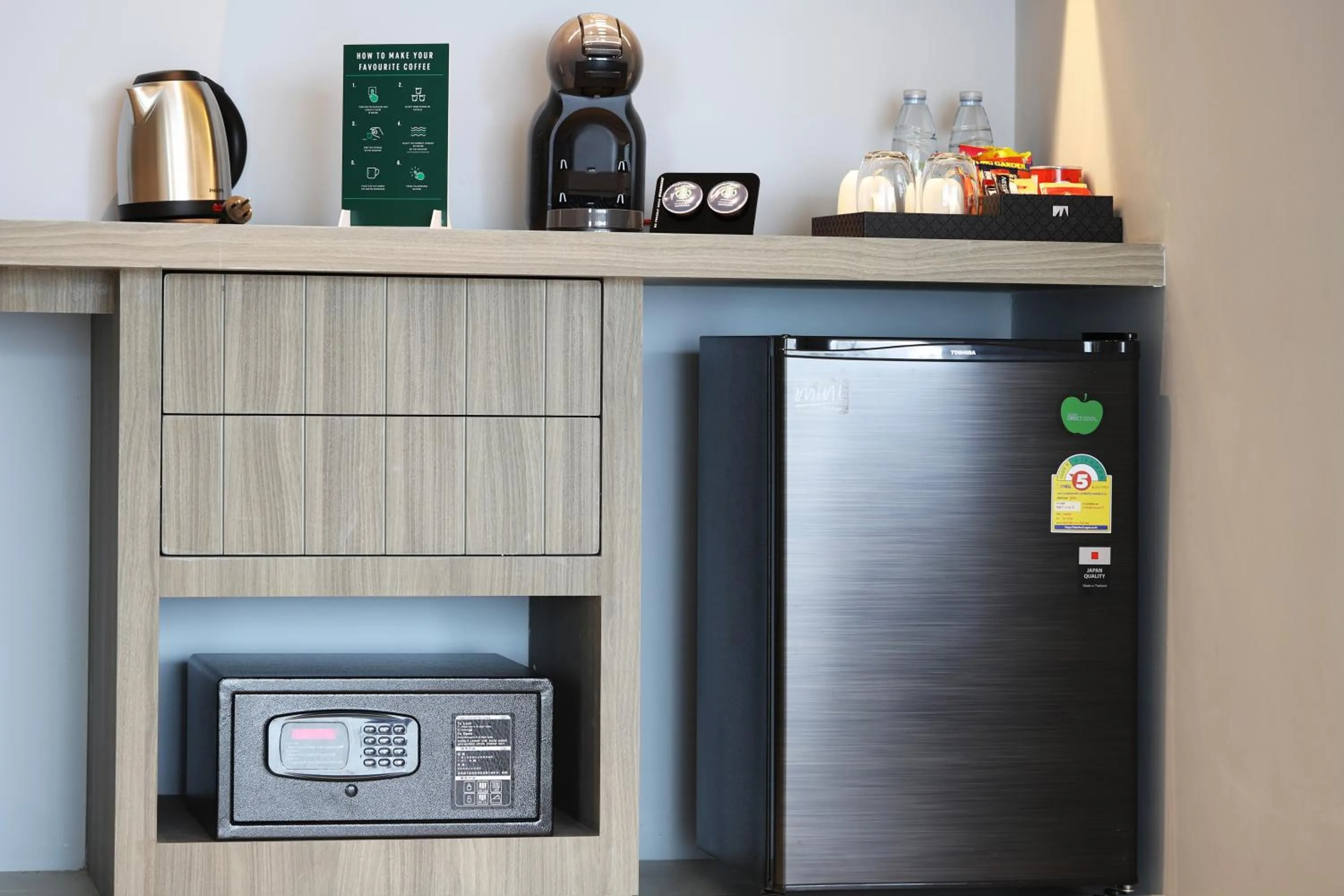 Coffee/tea facilities in The Signature Hotel Airport