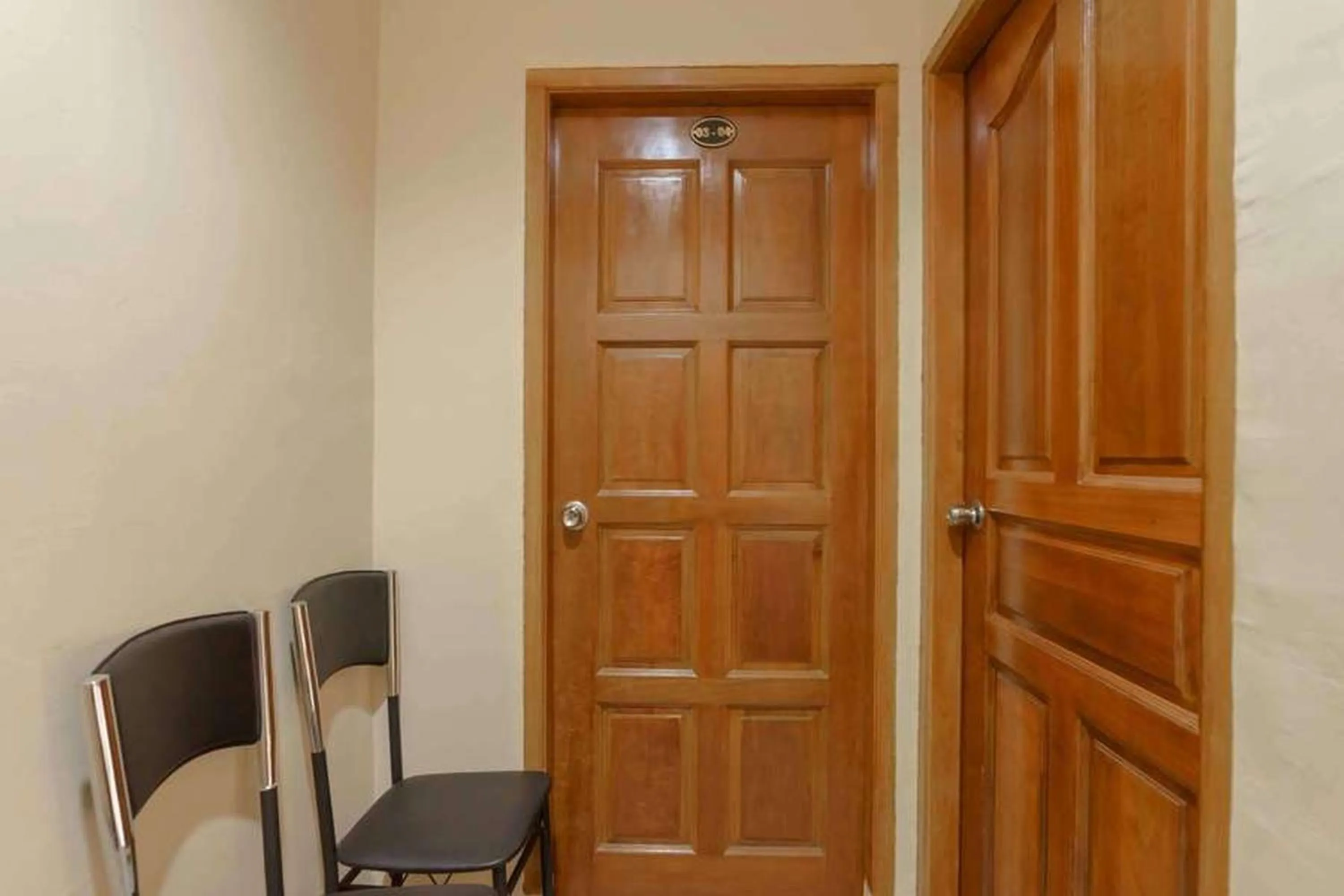 Queen Inn Batam RedPartner